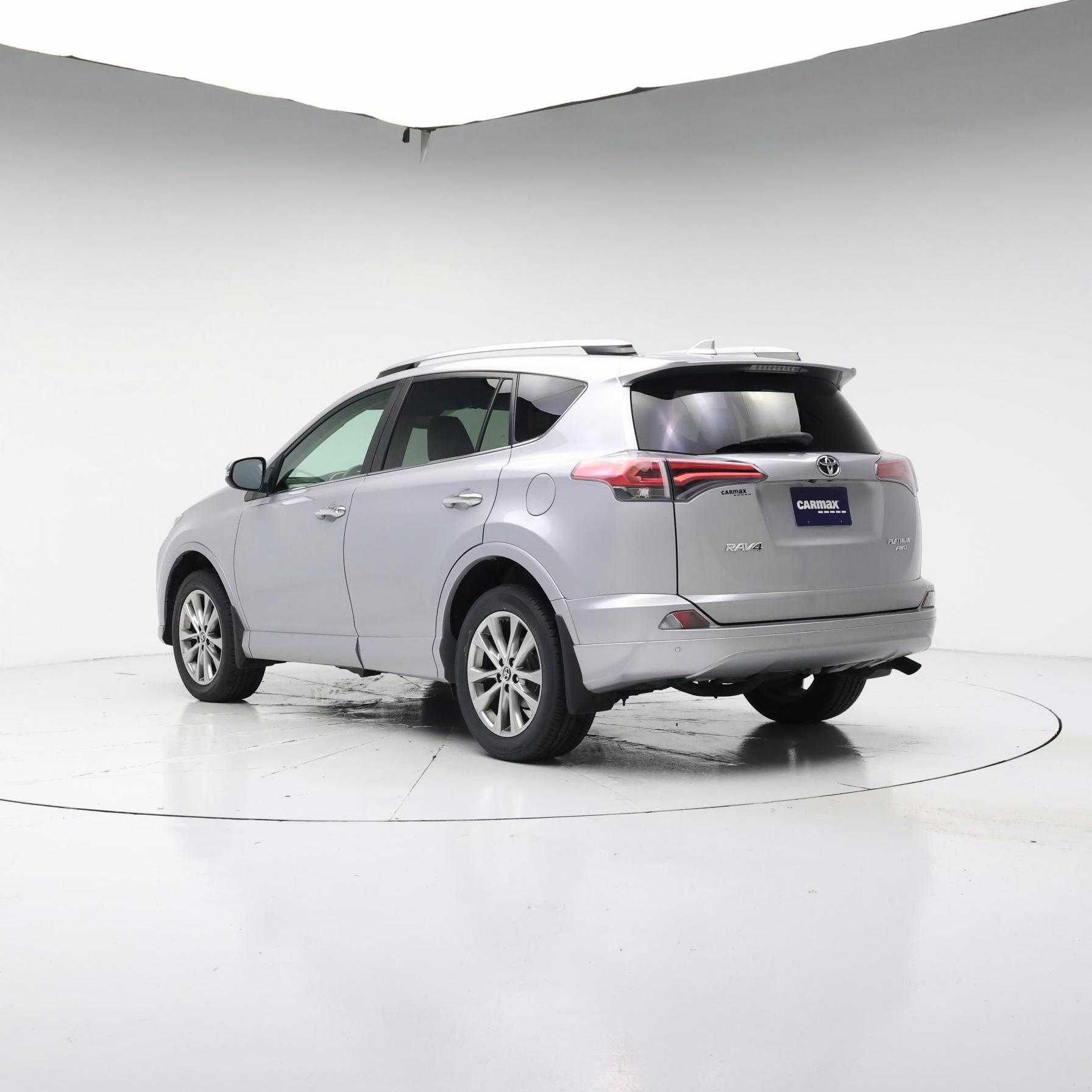Thumbnail: 2017 Toyota RAV4 - 2