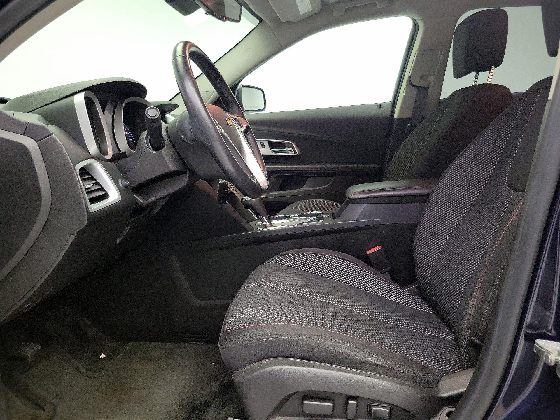 Thumbnail: 2017 Chevrolet Equinox - 11