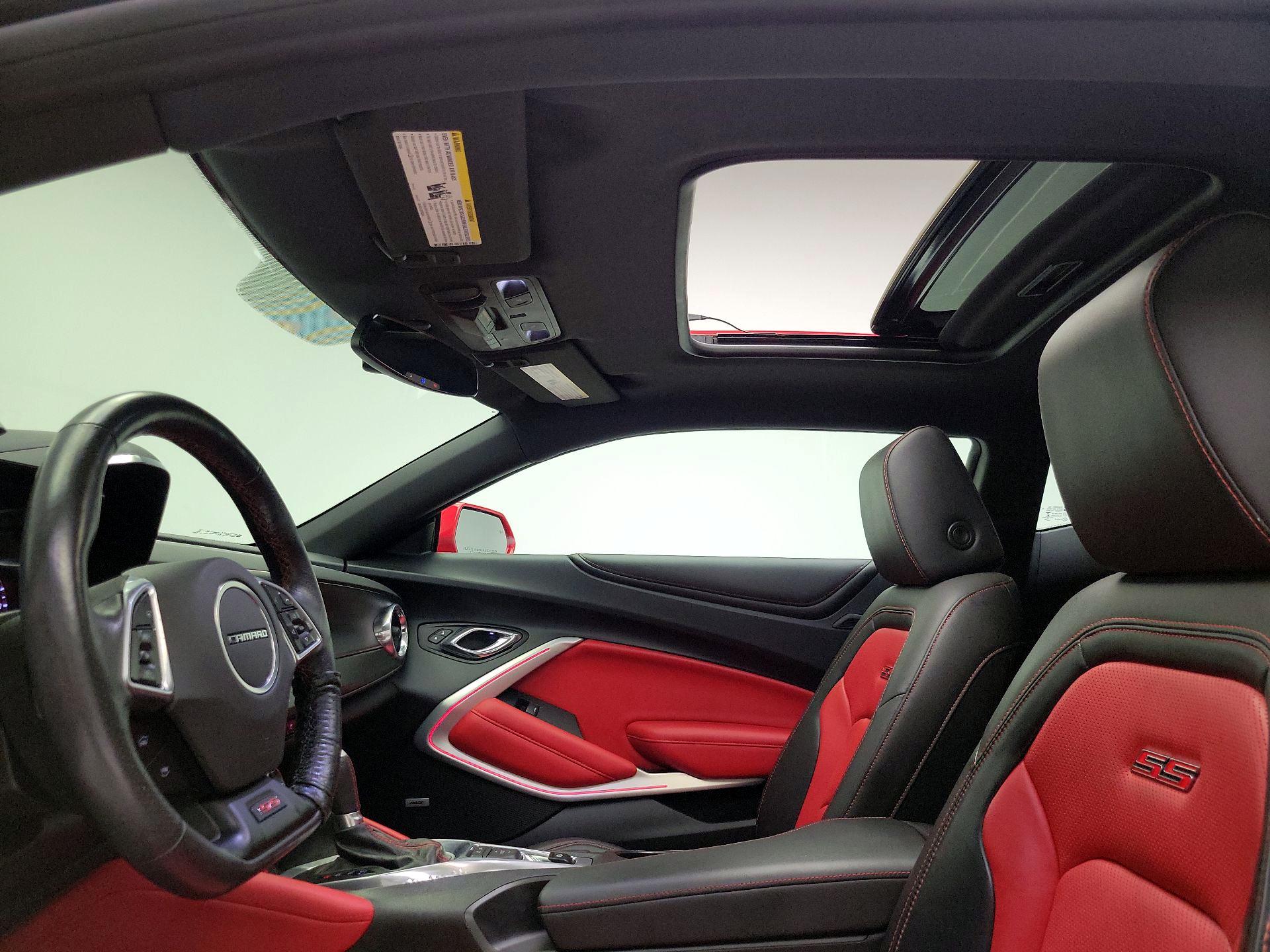 Thumbnail: 2016 Chevrolet Camaro - 17