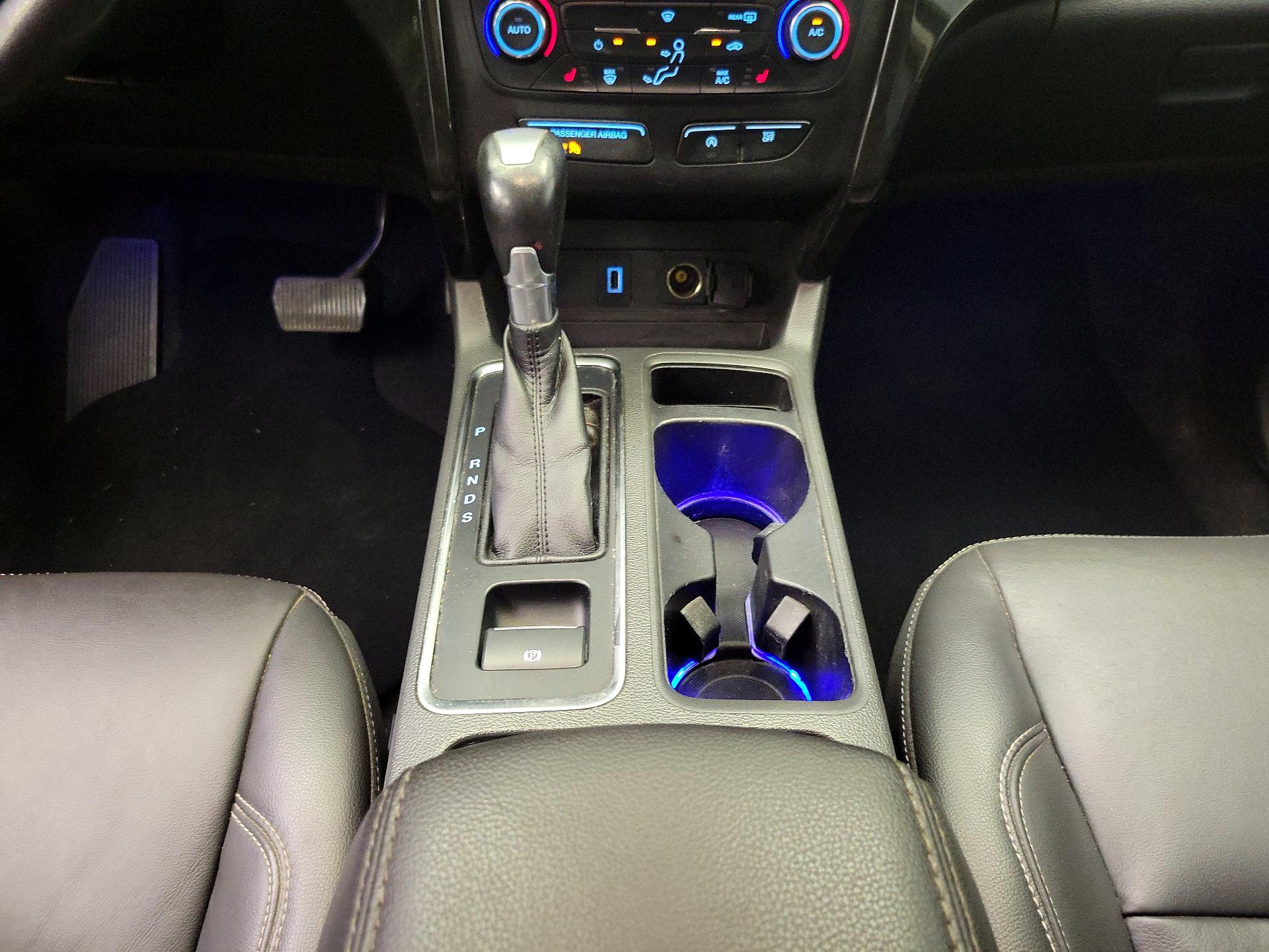 Thumbnail: 2017 Ford Escape - 18