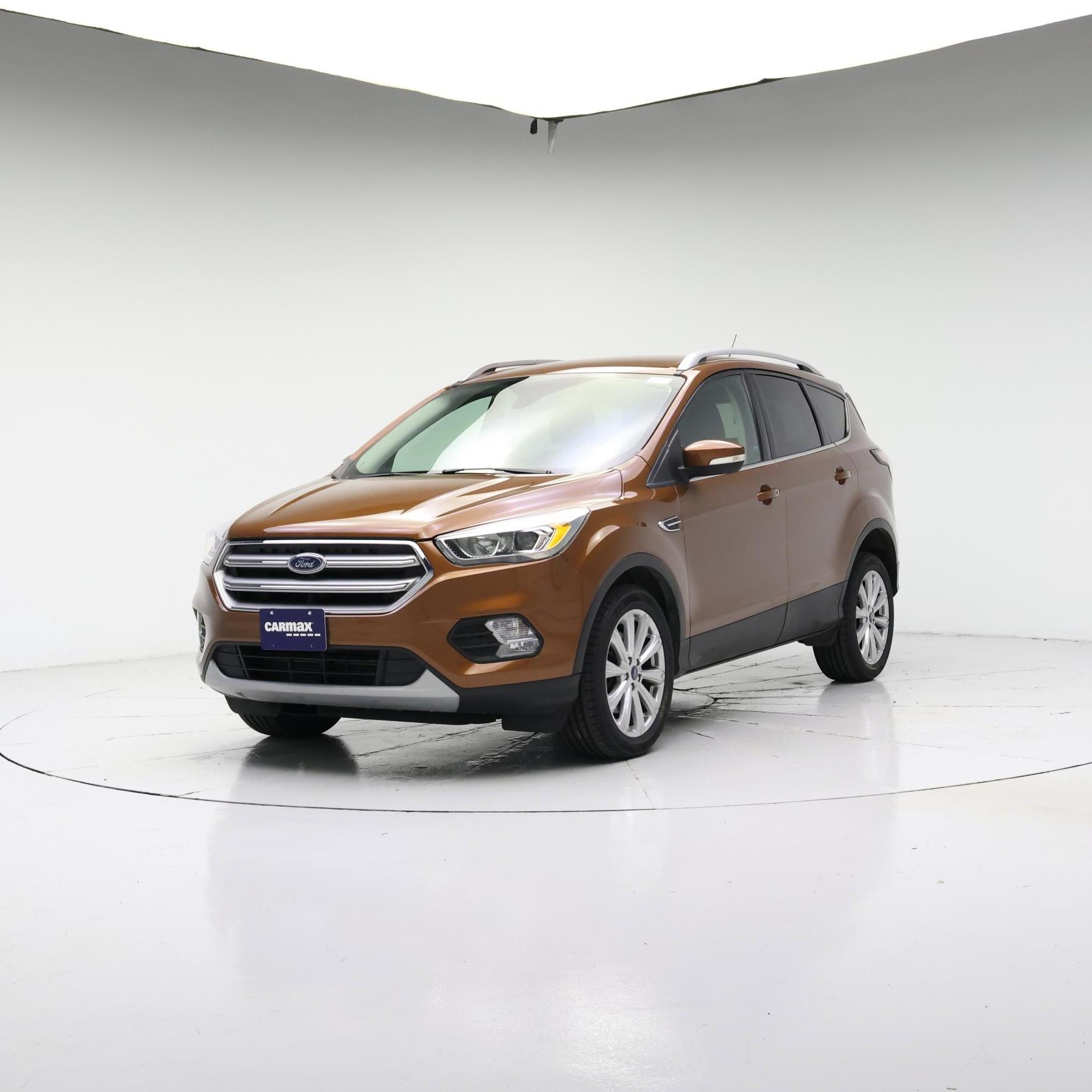 Thumbnail: 2017 Ford Escape - 4