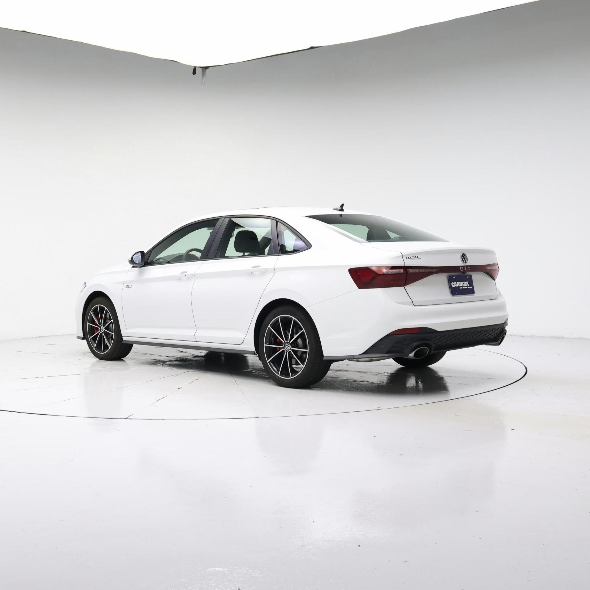 Thumbnail: 2025 Volkswagen Jetta - 2