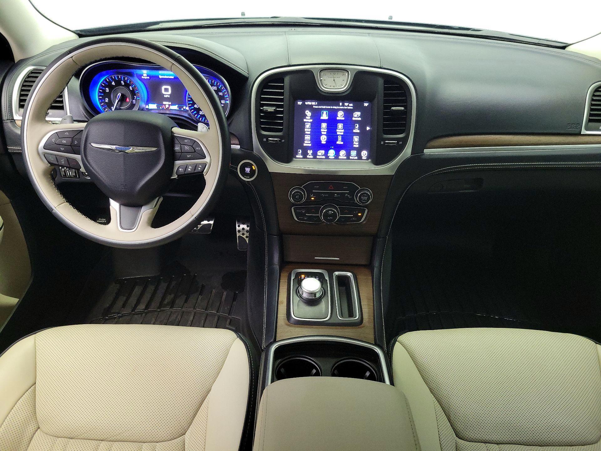 Thumbnail: 2016 Chrysler 300 - 9