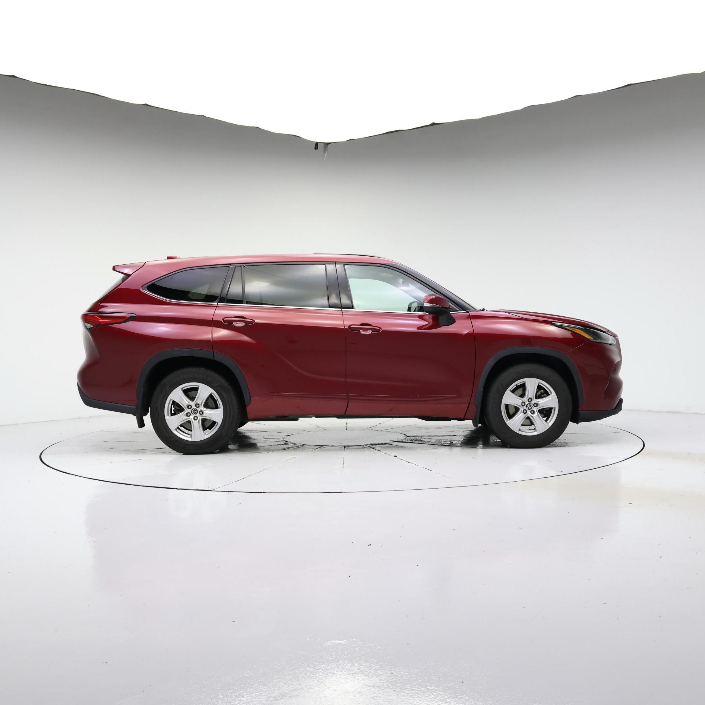 Thumbnail: 2021 Toyota Highlander - 7