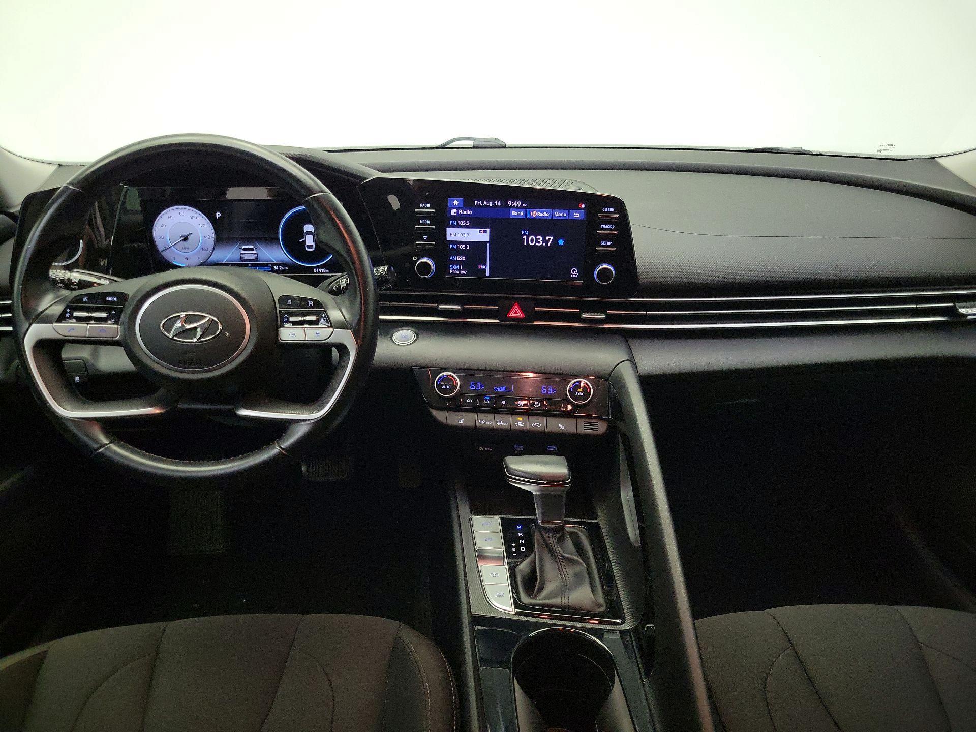 Thumbnail: 2021 Hyundai Elantra - 9