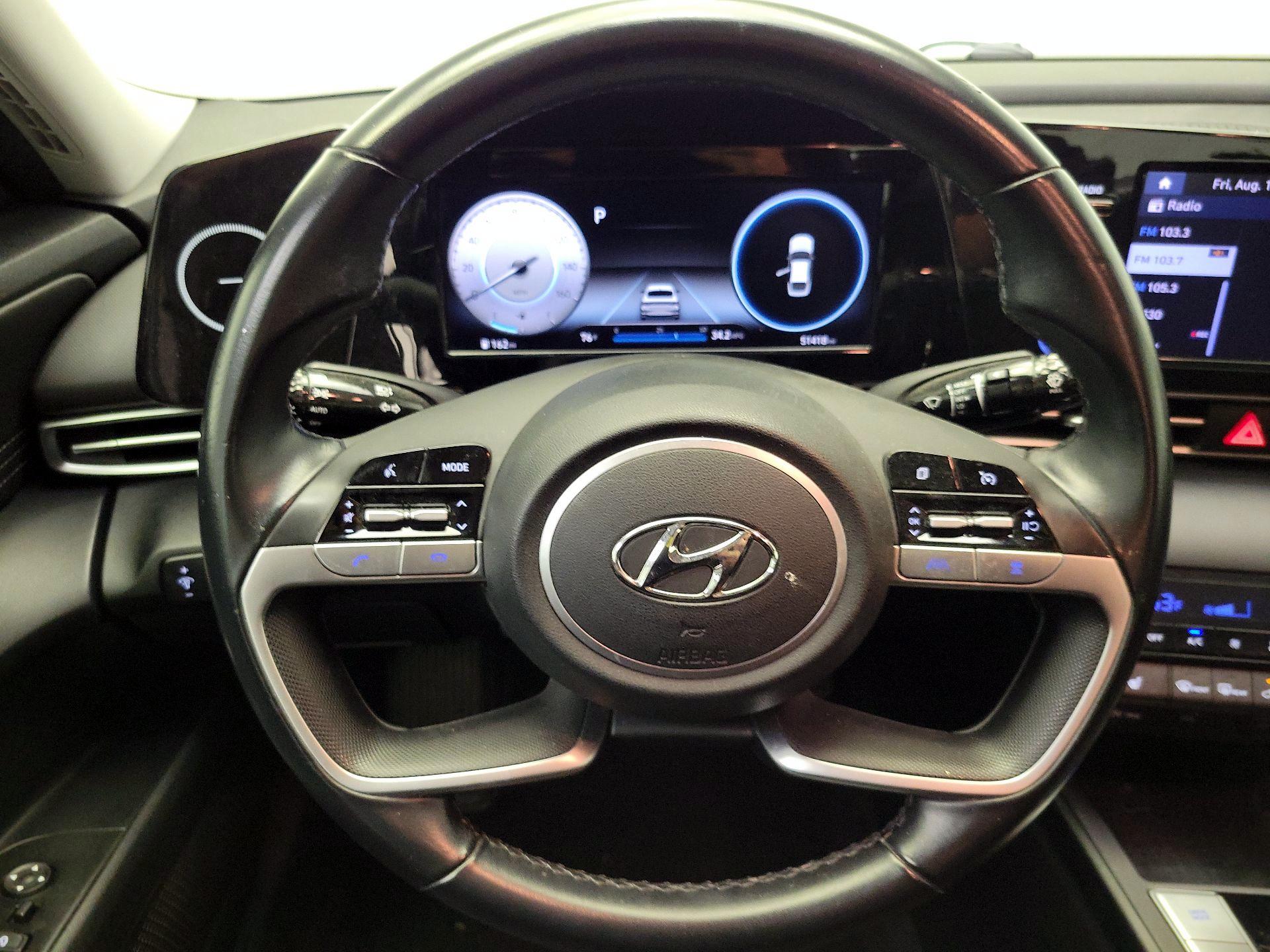 Thumbnail: 2021 Hyundai Elantra - 10