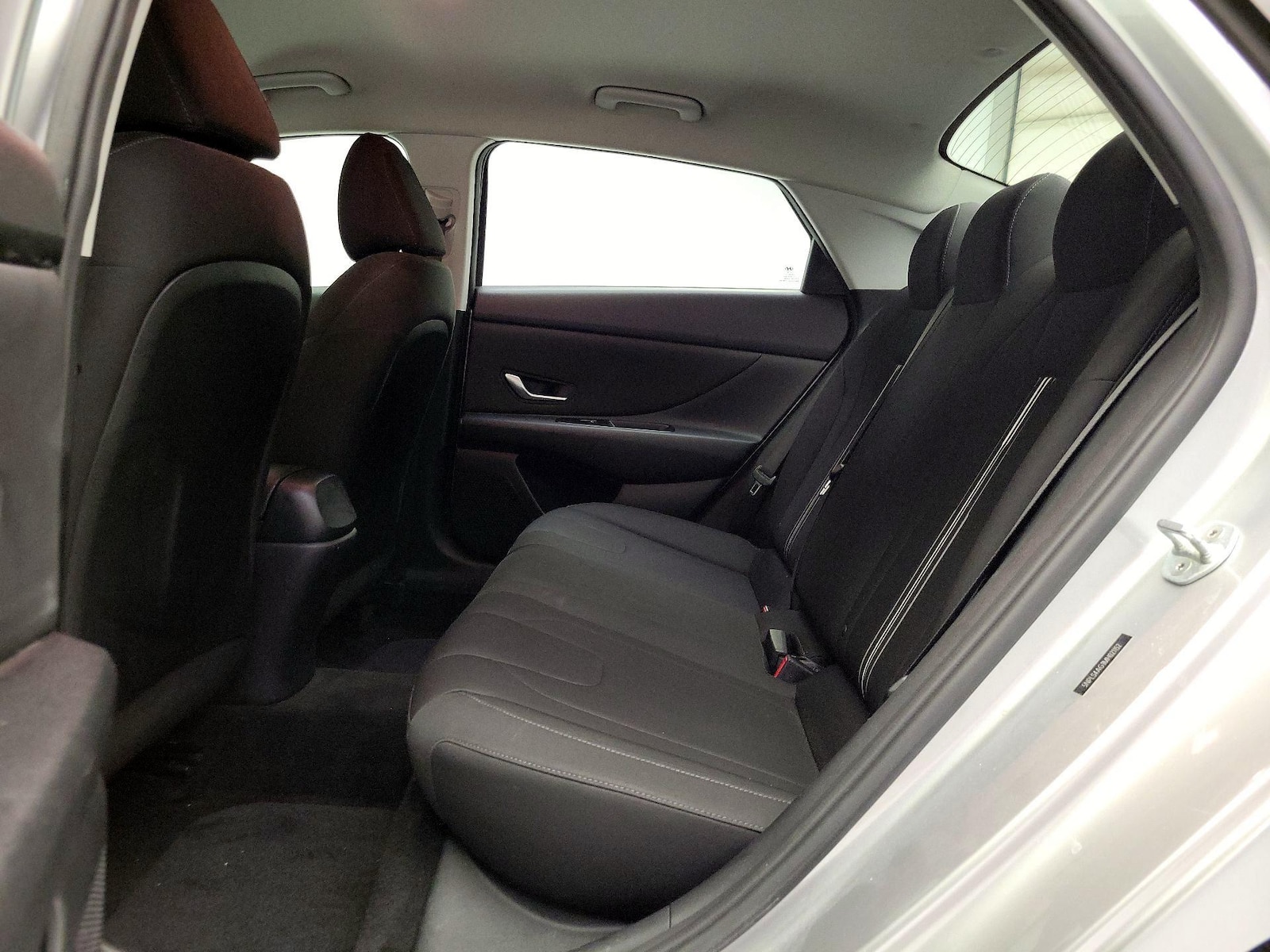 2021 Hyundai Elantra SEL - Photo 11
