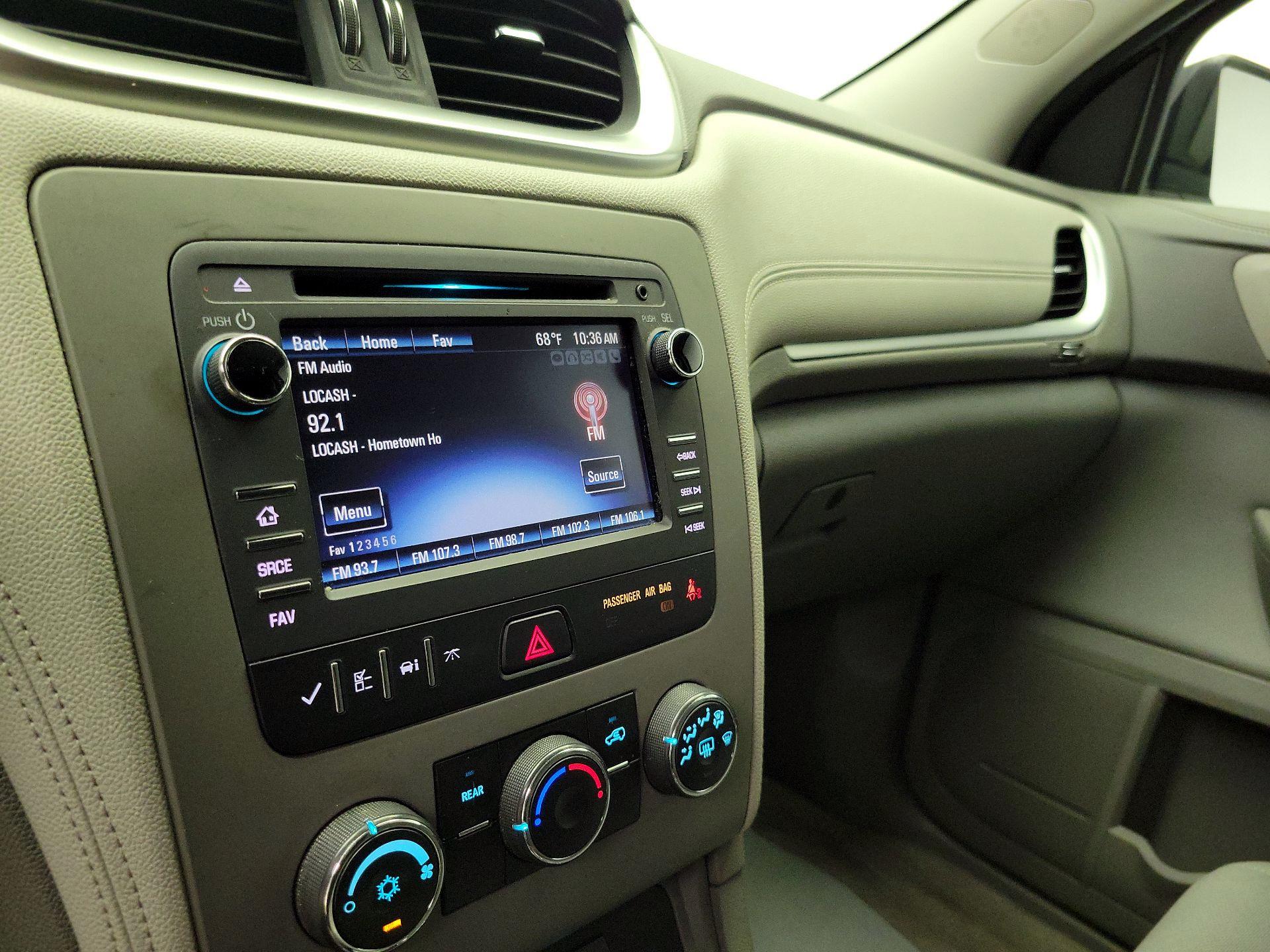 Thumbnail: 2017 Chevrolet Traverse - 13