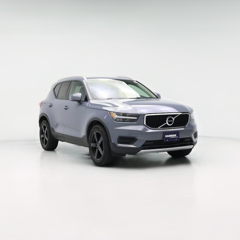 2020 Volvo XC40 T5 Momentum
