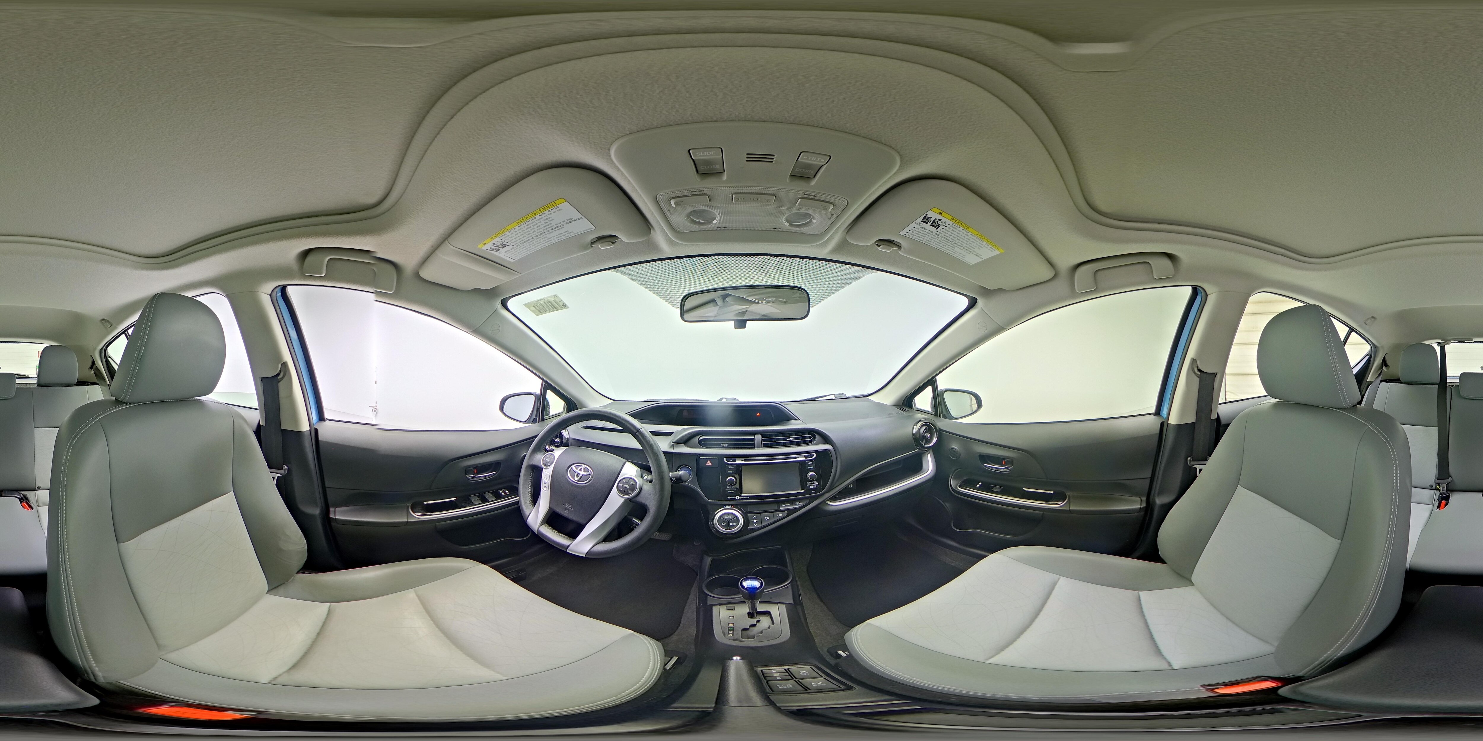 2015 Toyota Prius c Four - Photo 25