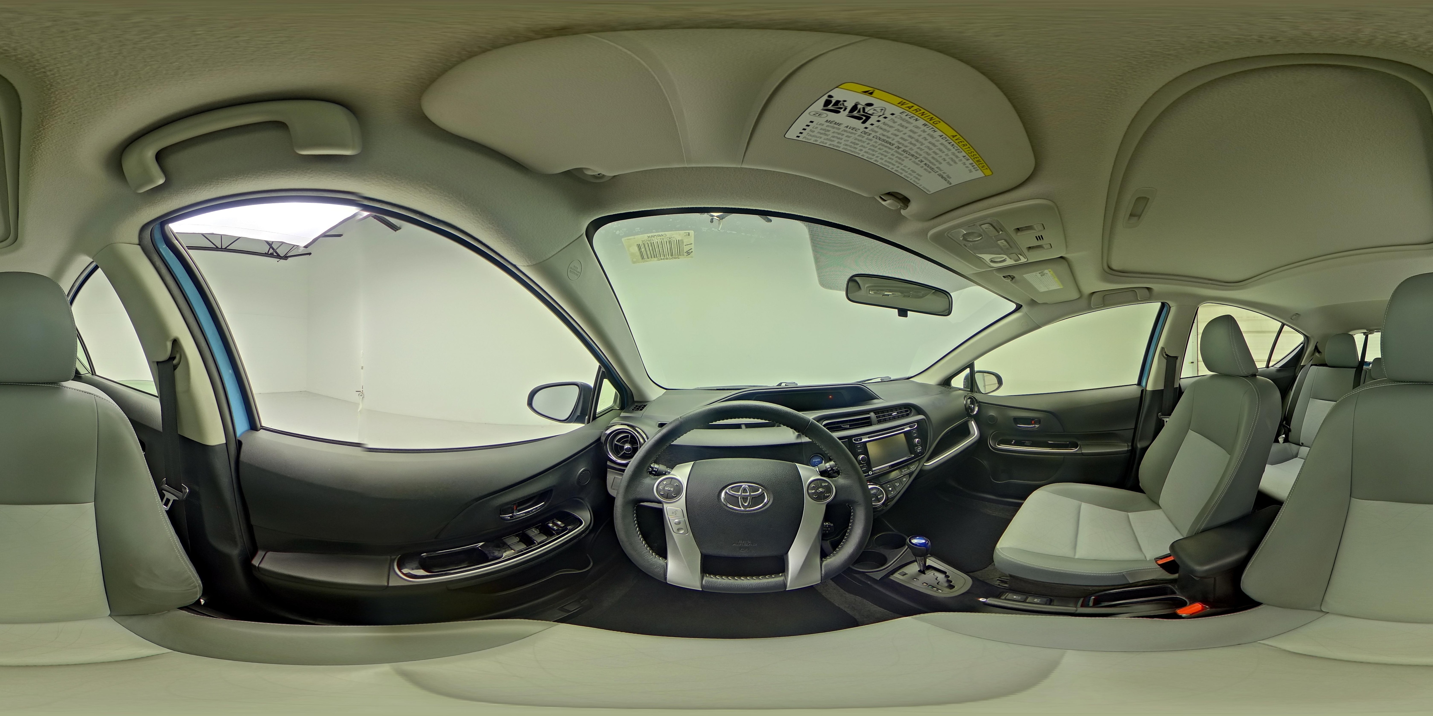 2015 Toyota Prius c Four - Photo 27