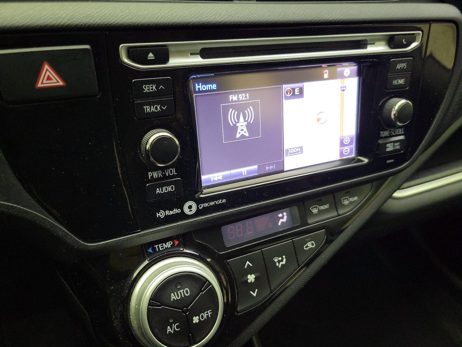 2015 Toyota Prius c Four - Photo 17