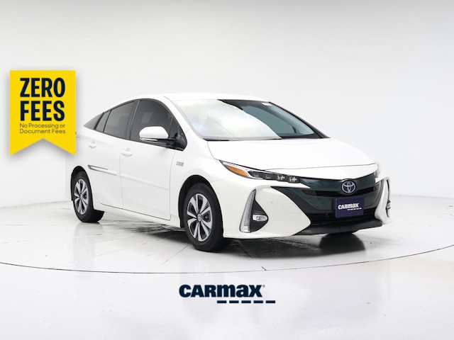 White 2017 Toyota Prius Prime Hatchback Front-Wheel Drive Automatic