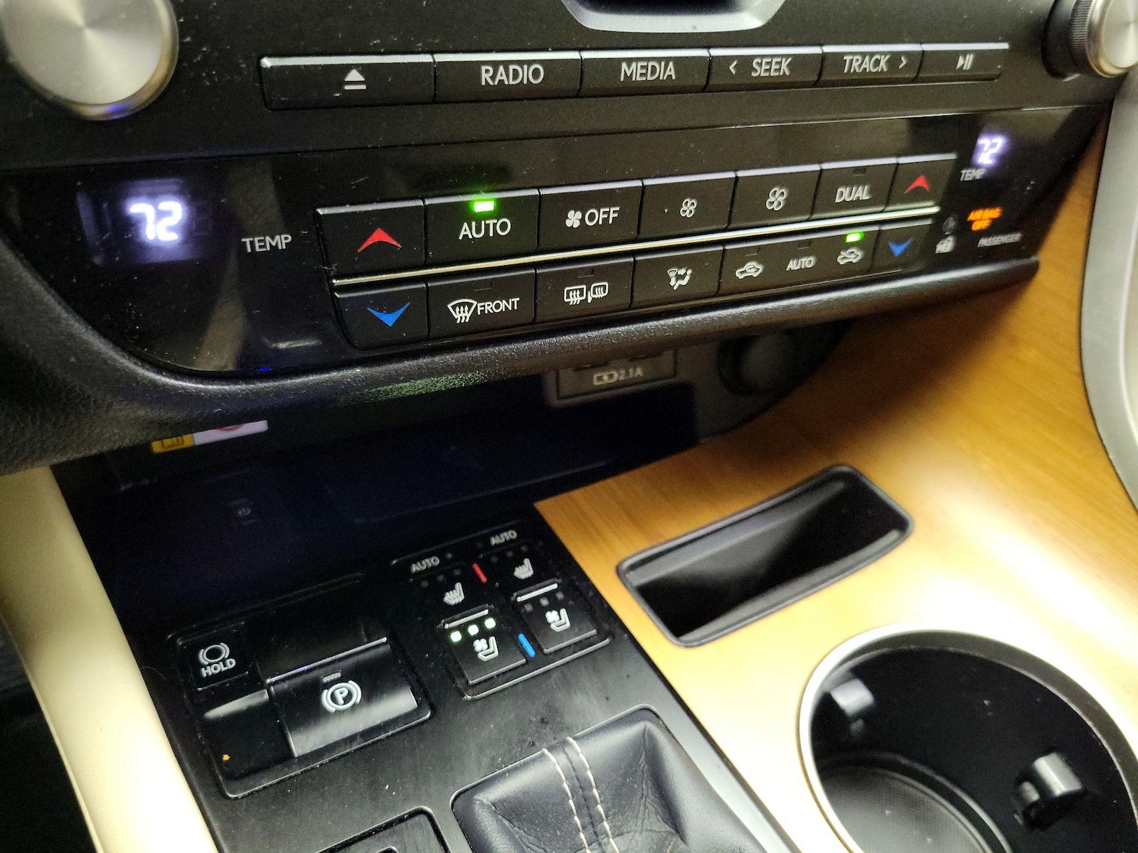 2022 Lexus RX 350 - Photo 18