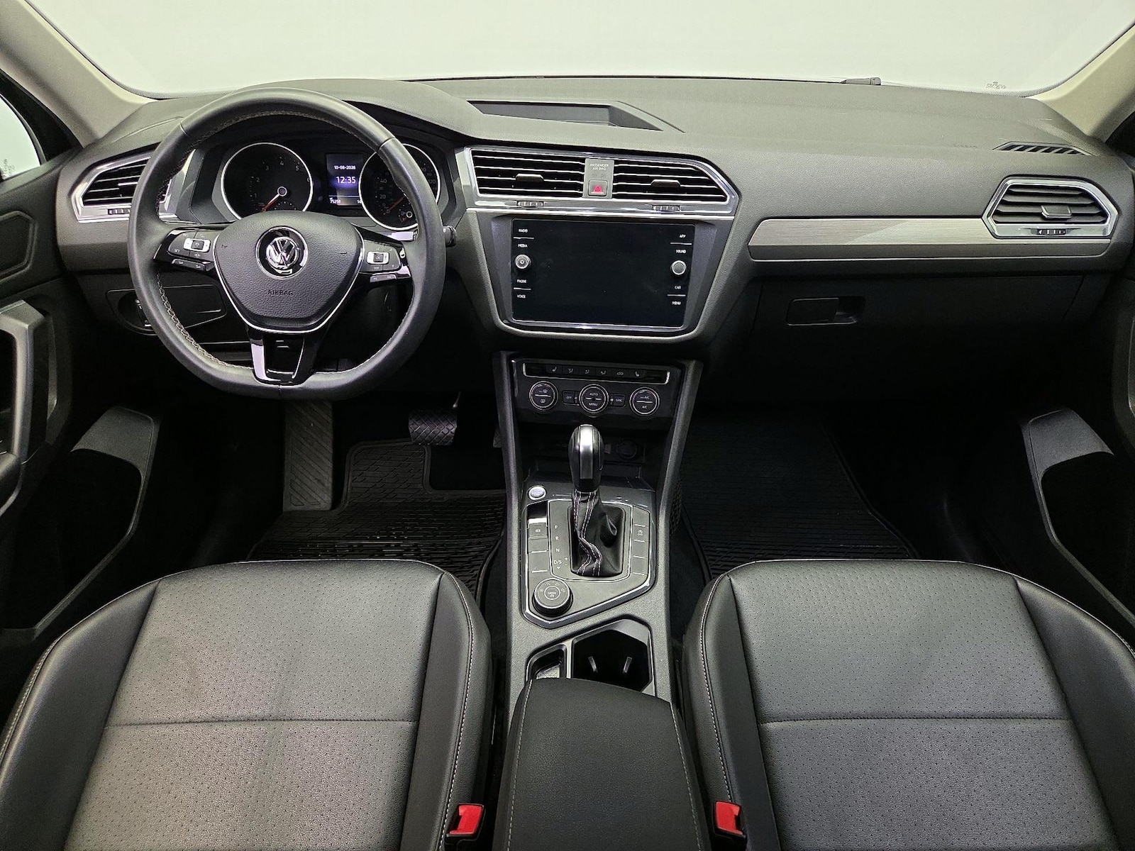 2021 Volkswagen Tiguan SE - Photo 10