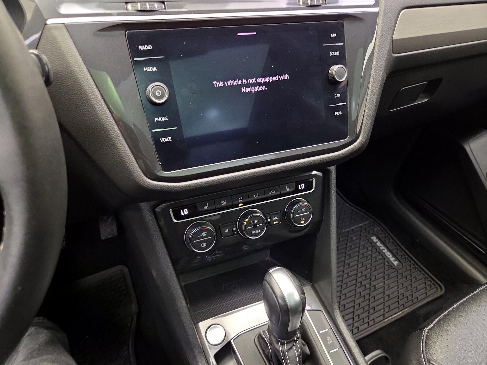 2021 Volkswagen Tiguan SE - Photo 15