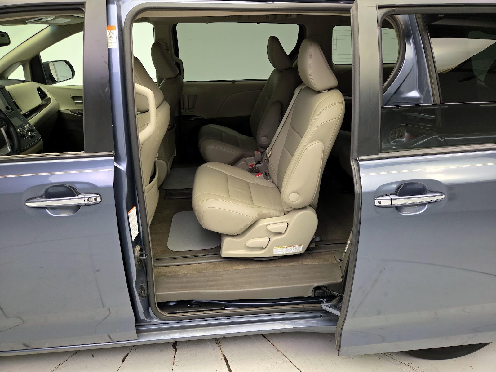 Rear Air Conditioning
