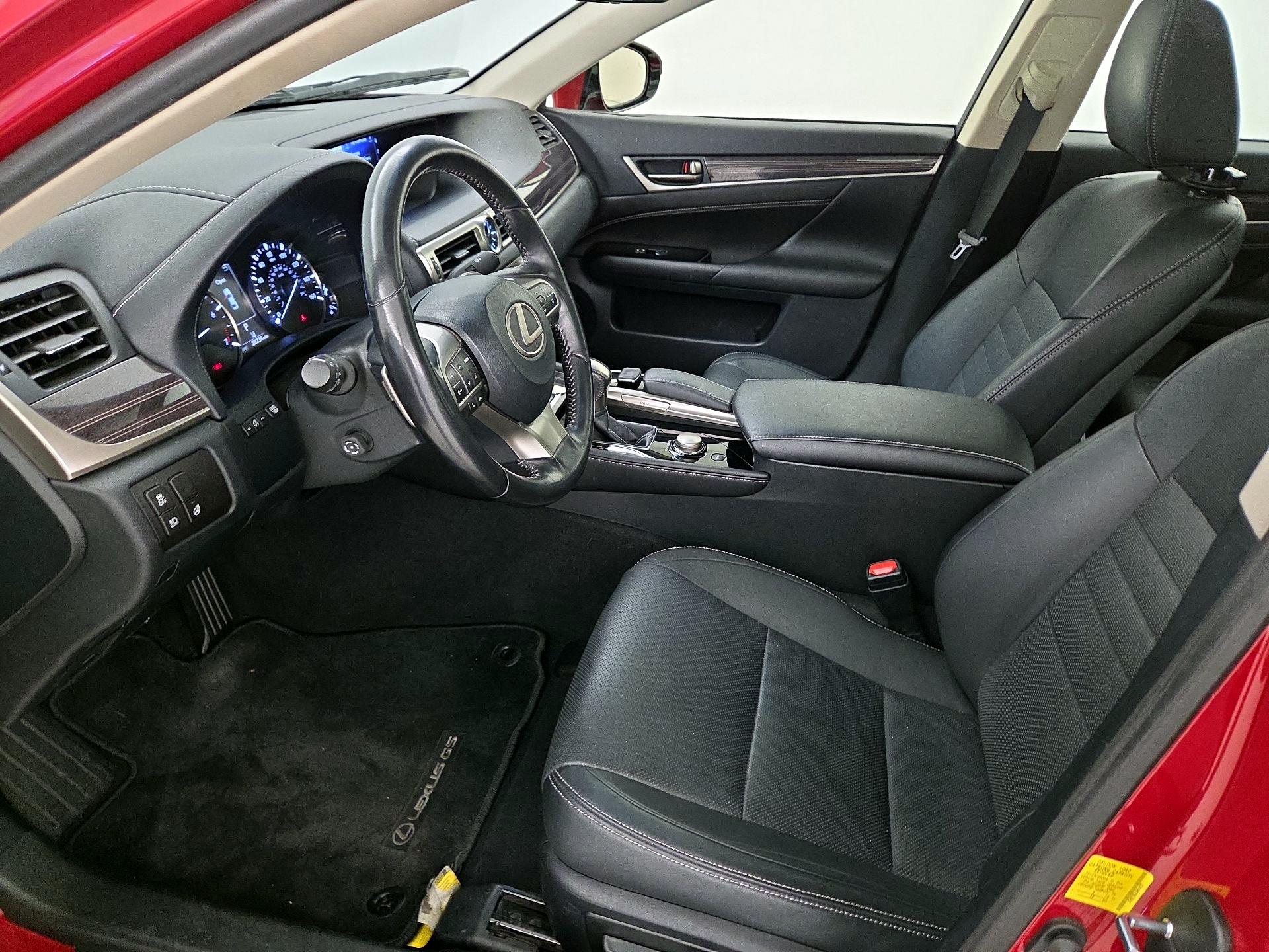 Thumbnail: 2018 Lexus GS - 11