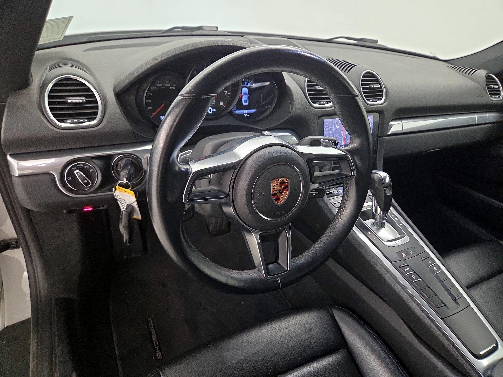 Thumbnail: 2018 Porsche 718 Cayman - 9