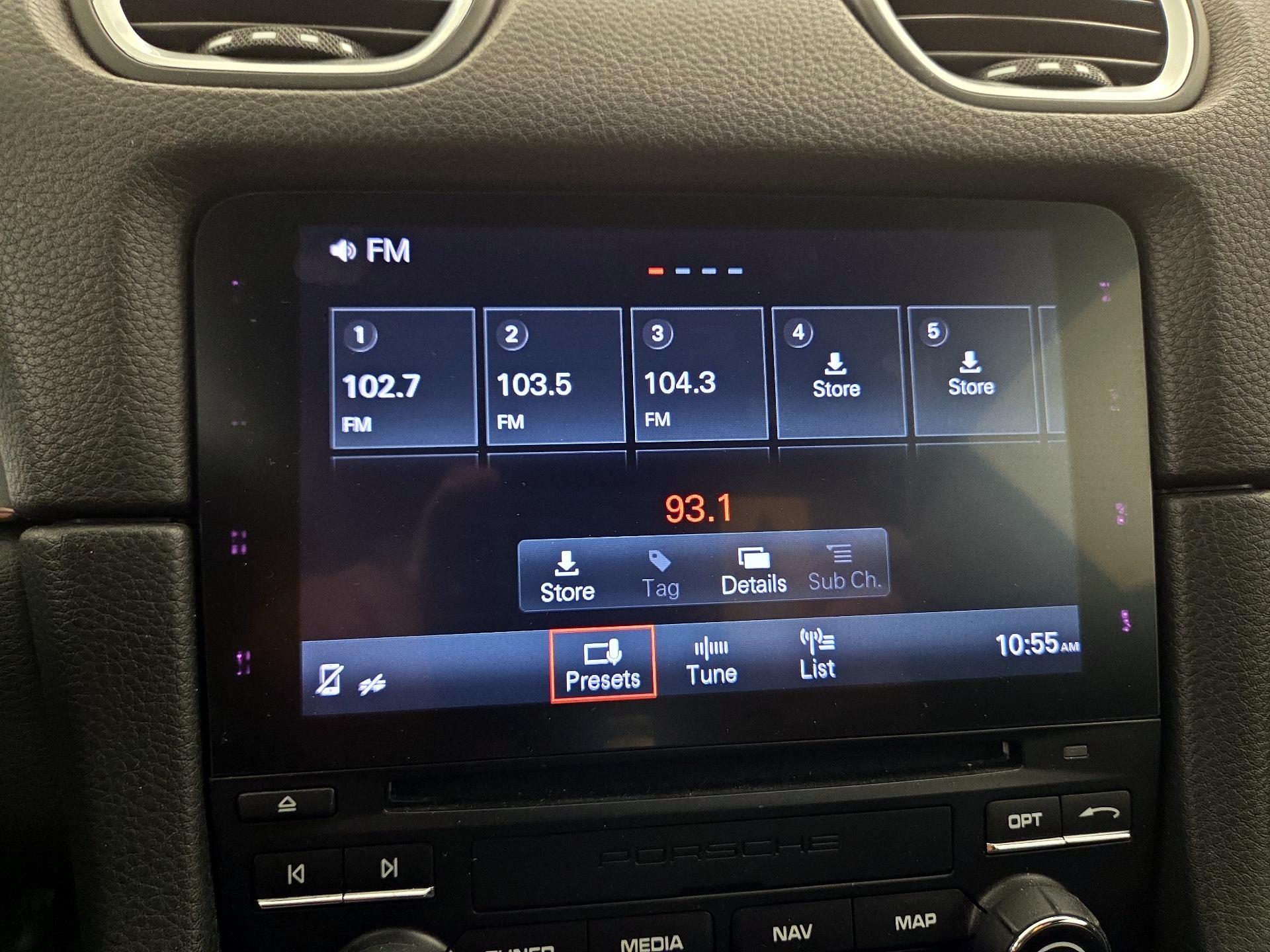 Thumbnail: 2018 Porsche 718 Cayman - 16