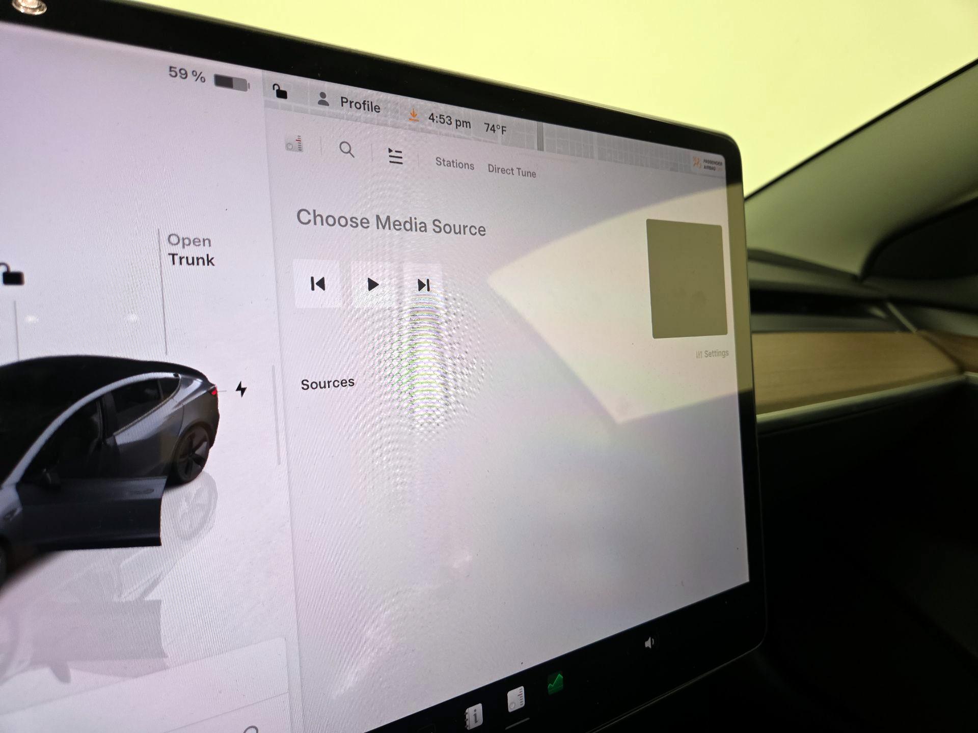 Thumbnail: 2022 Tesla Model 3 - 15