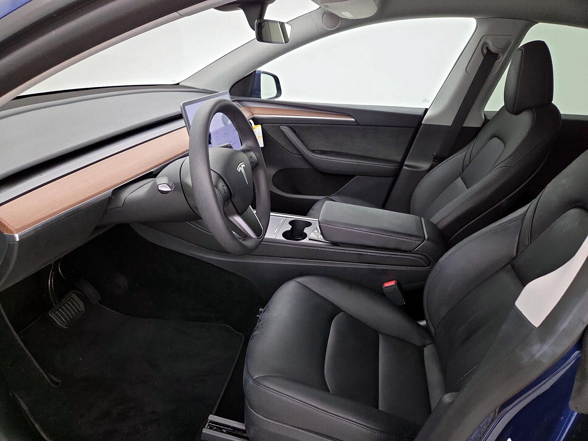 Thumbnail: 2024 Tesla Model Y - 11