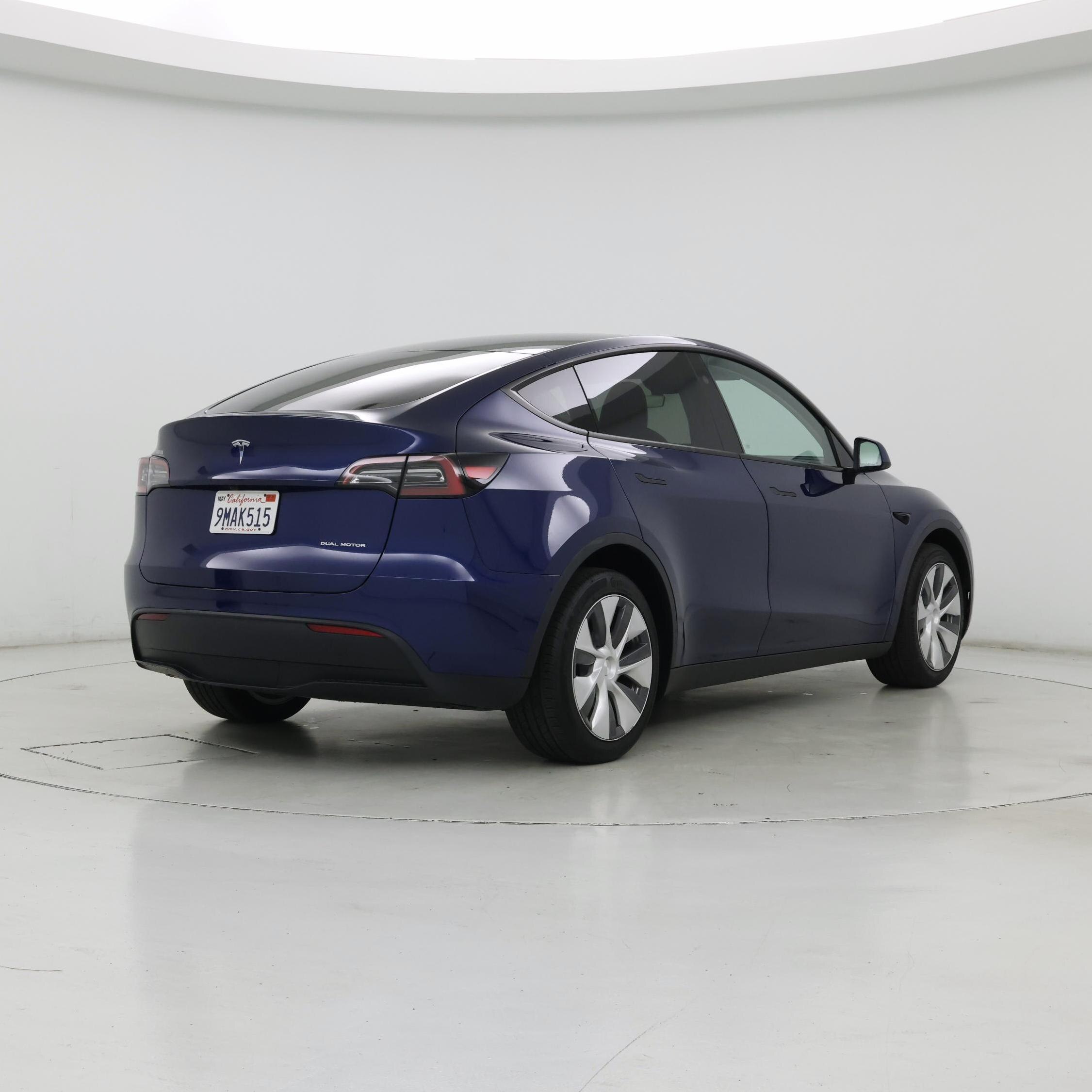 Thumbnail: 2024 Tesla Model Y - 8