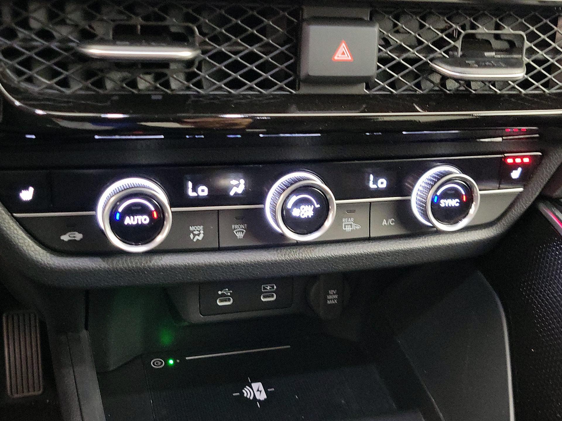 Thumbnail: 2025 Acura ADX - 16