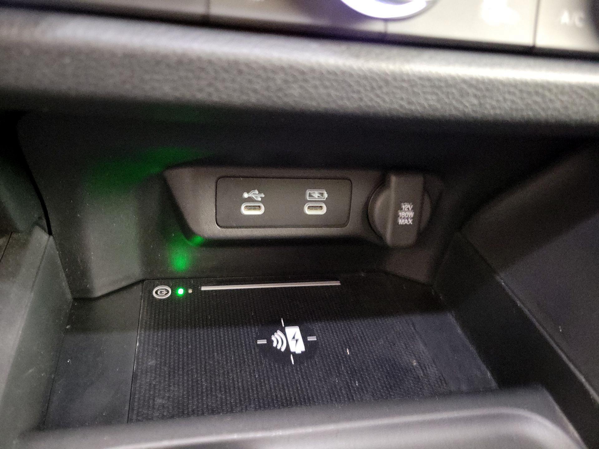 Thumbnail: 2025 Acura ADX - 18