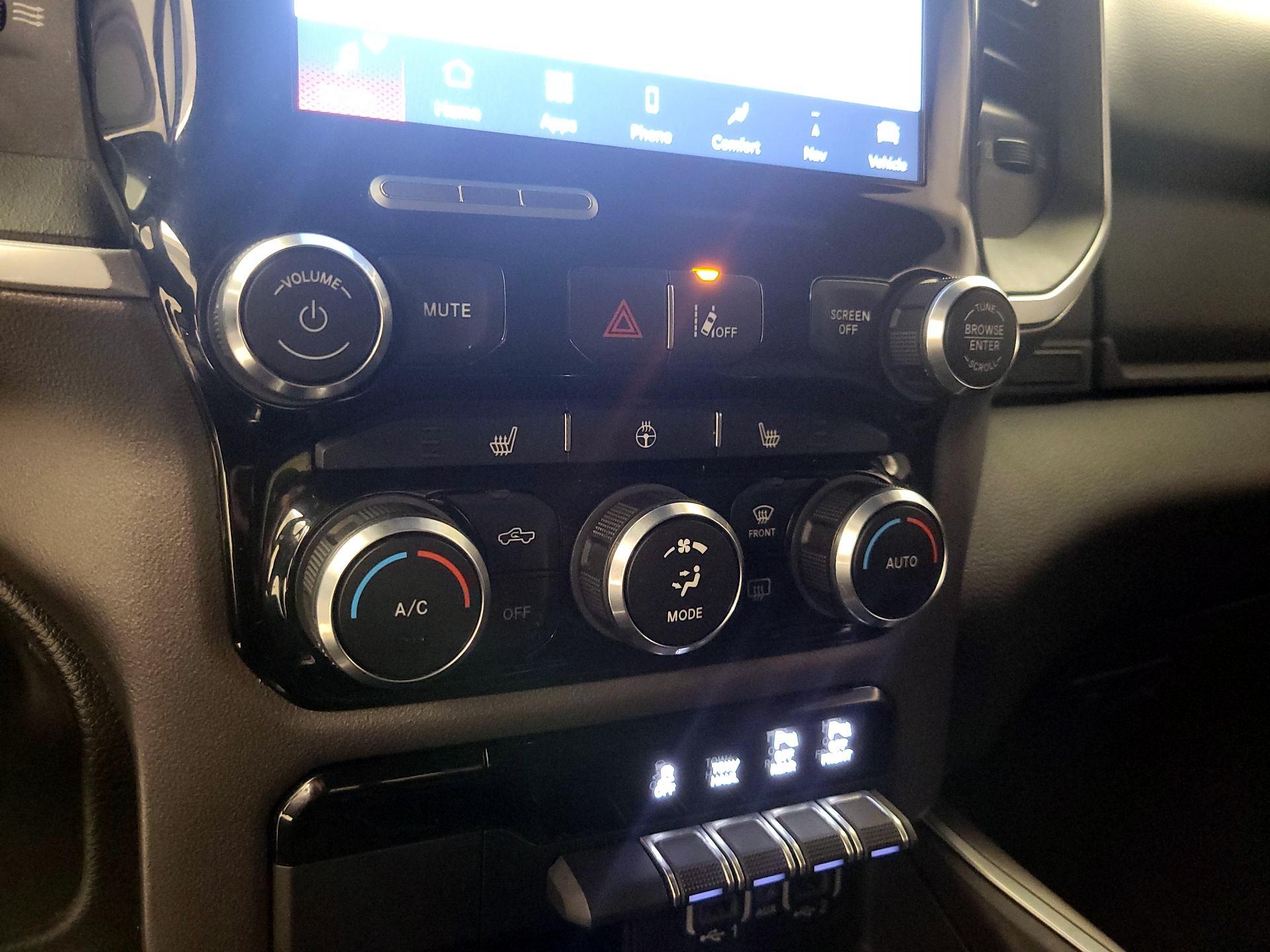 Thumbnail: 2022 RAM 1500 - 17