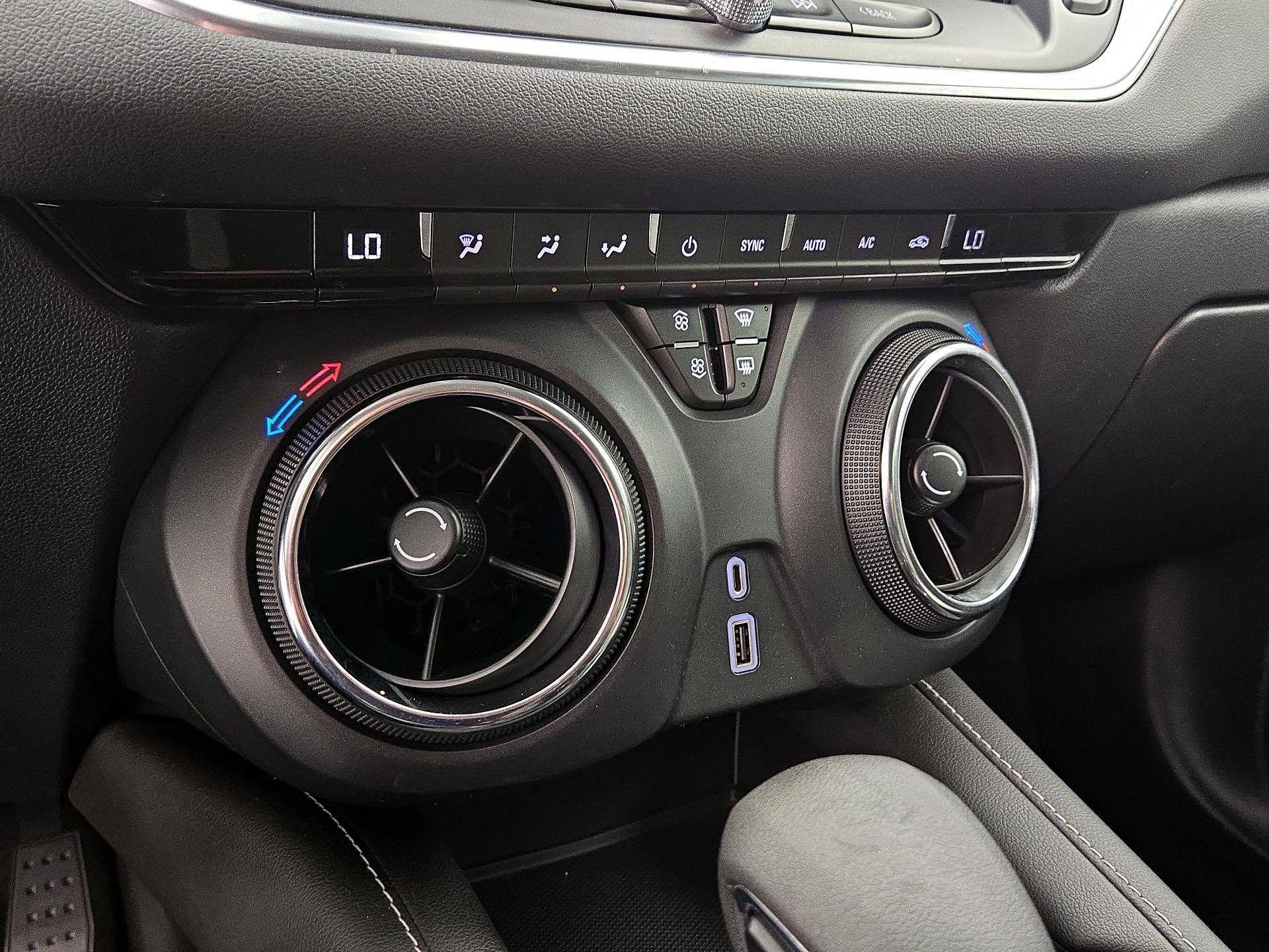 Thumbnail: 2023 Chevrolet Blazer - 16