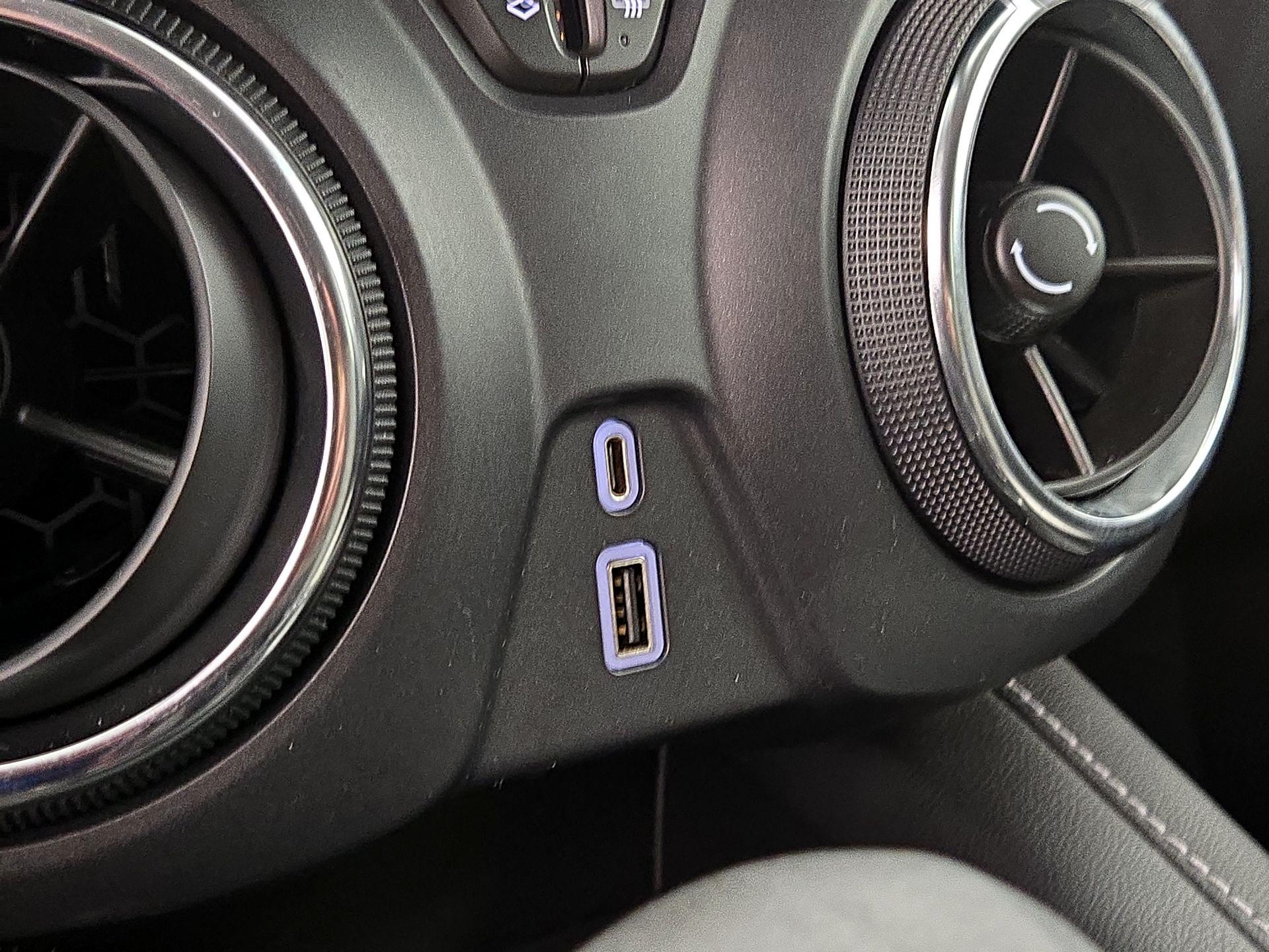 Thumbnail: 2023 Chevrolet Blazer - 18