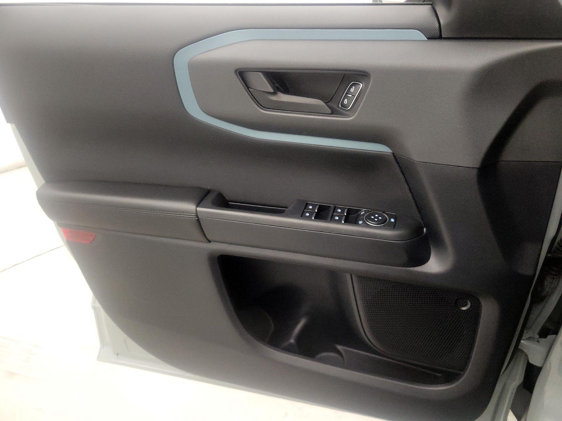 Thumbnail: 2024 Ford Bronco Sport - 12