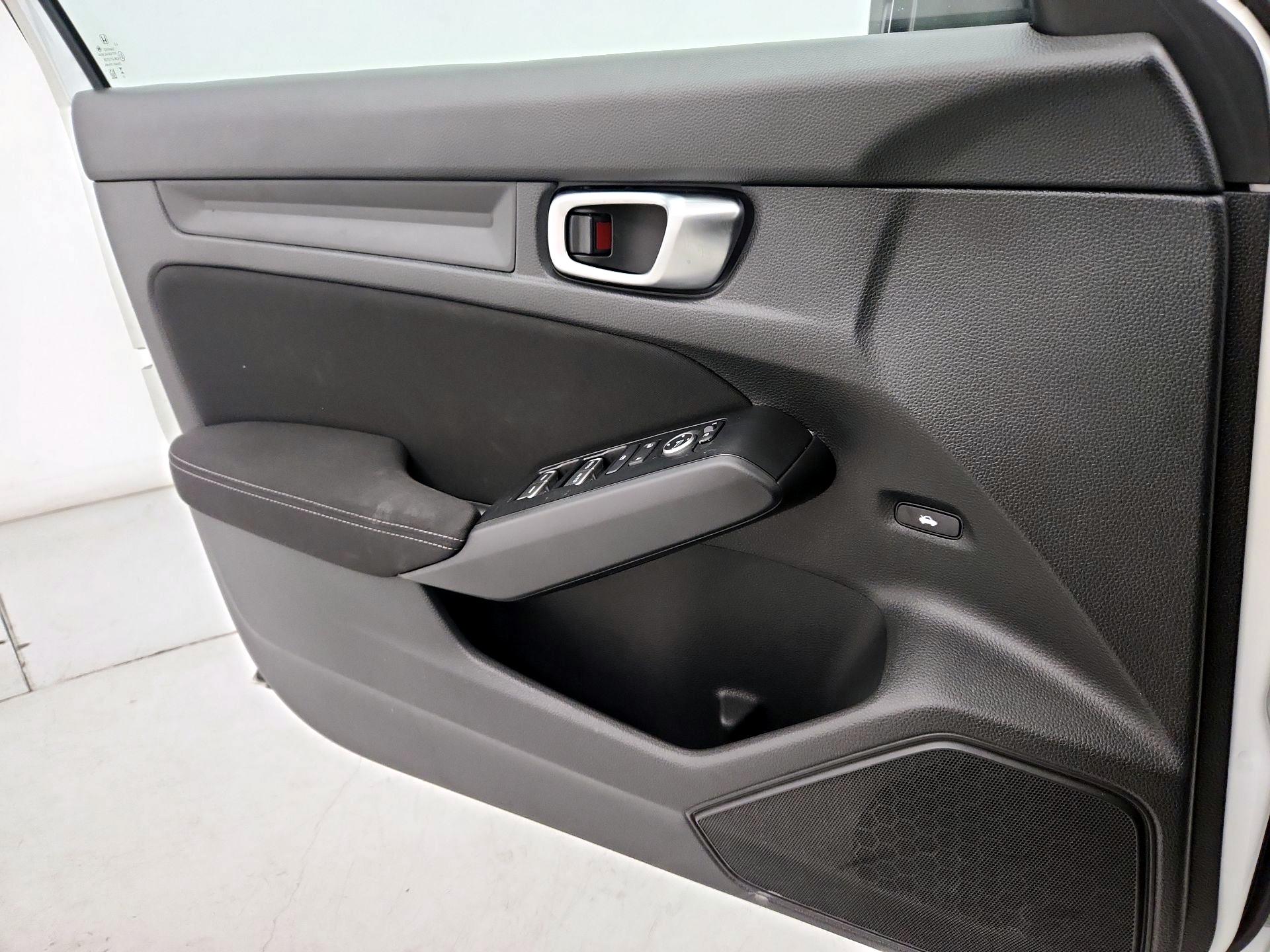 Thumbnail: 2024 Honda Civic - 12