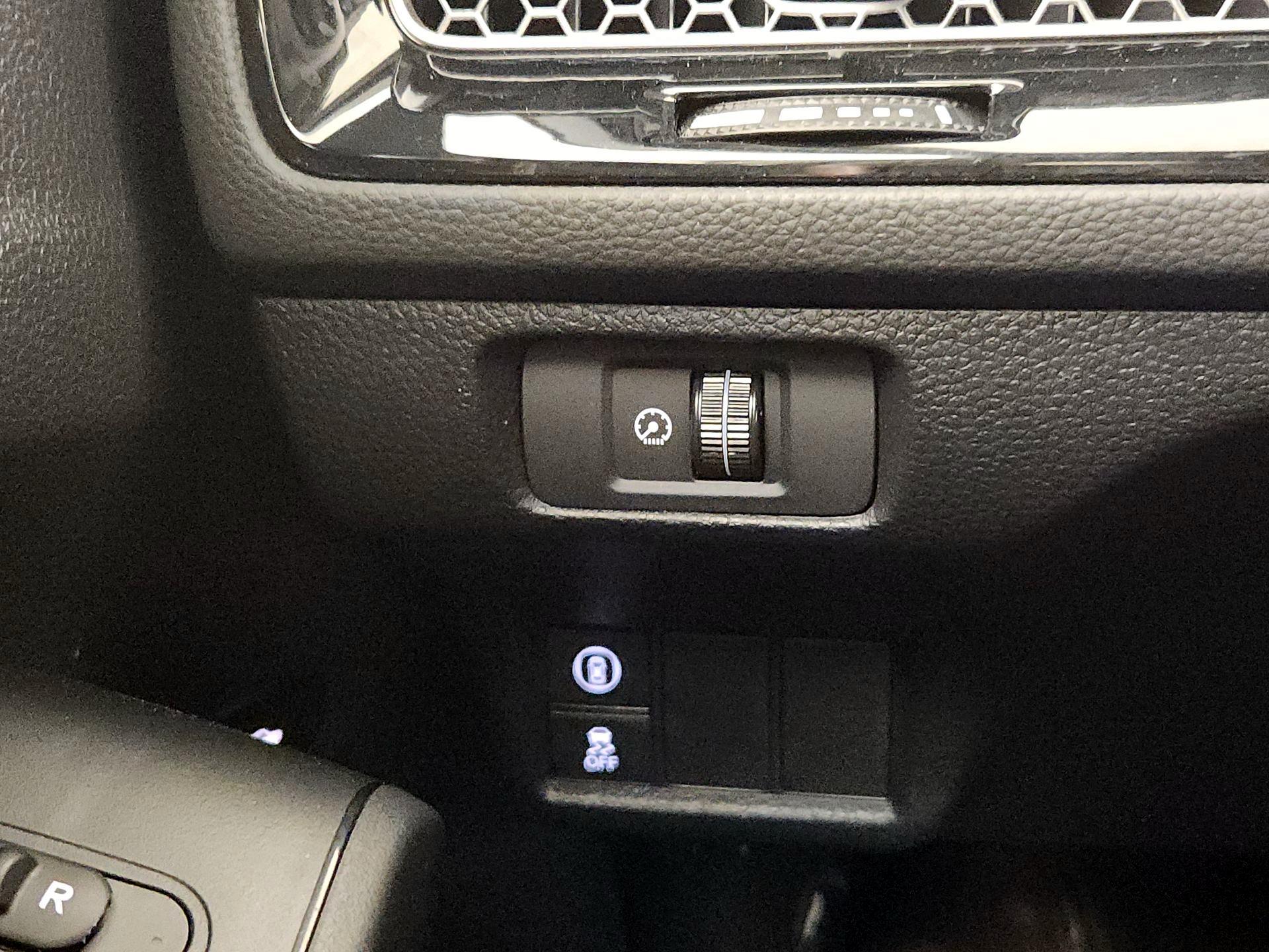 Thumbnail: 2024 Honda Civic - 13