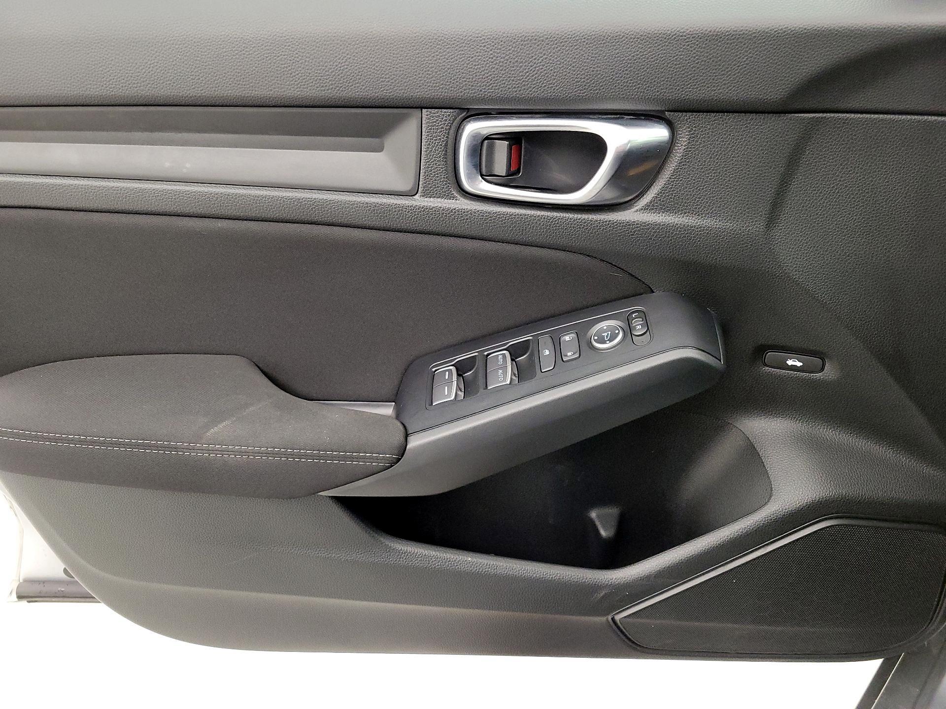 Thumbnail: 2024 Honda Civic - 12