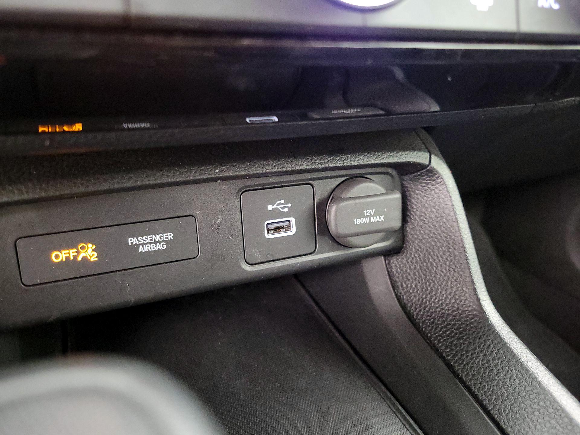 Thumbnail: 2024 Honda Civic - 18