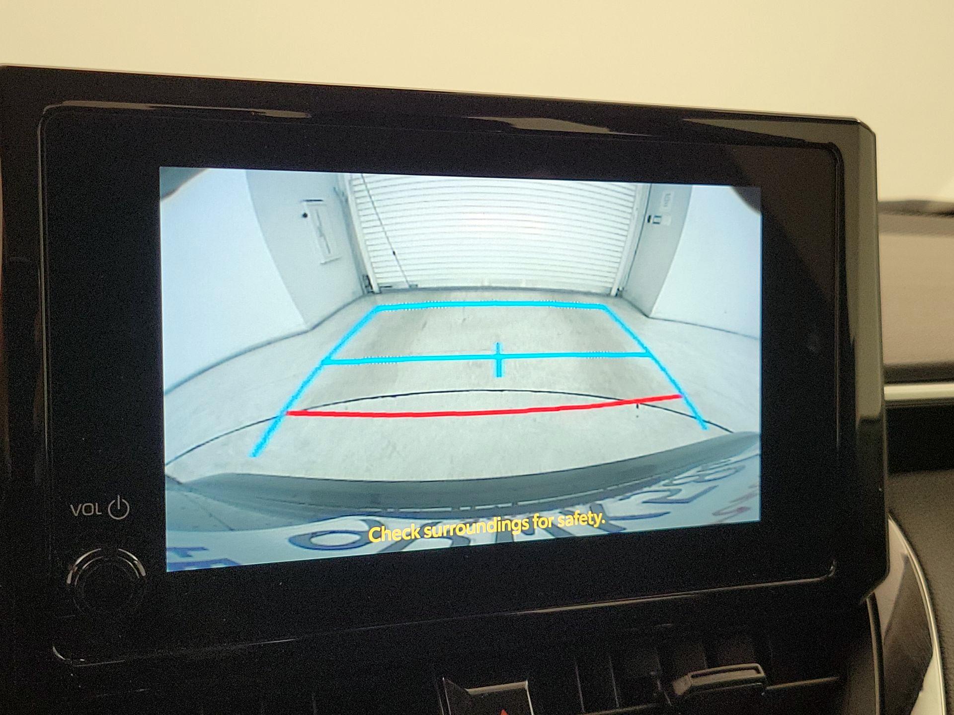 Thumbnail: 2025 Toyota Corolla - 14