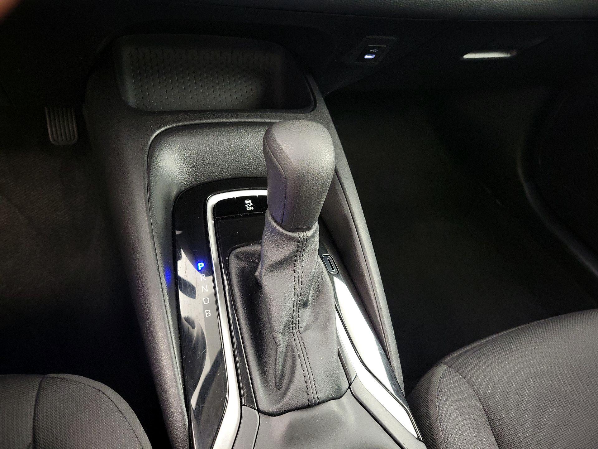 Thumbnail: 2025 Toyota Corolla - 17