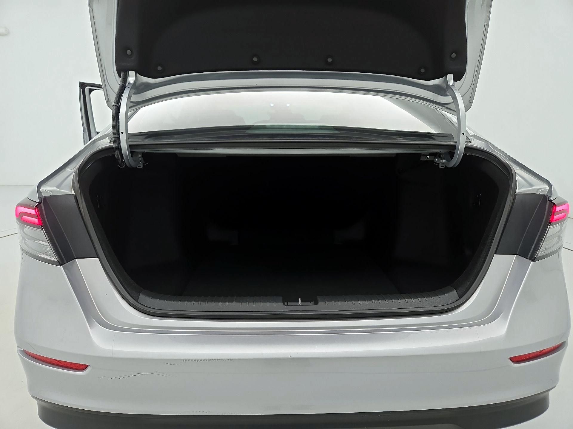 Thumbnail: 2024 Honda Accord - 19