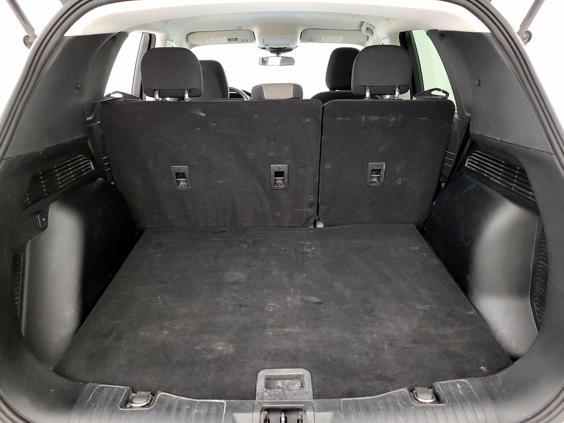 Thumbnail: 2022 Ford Escape - 20