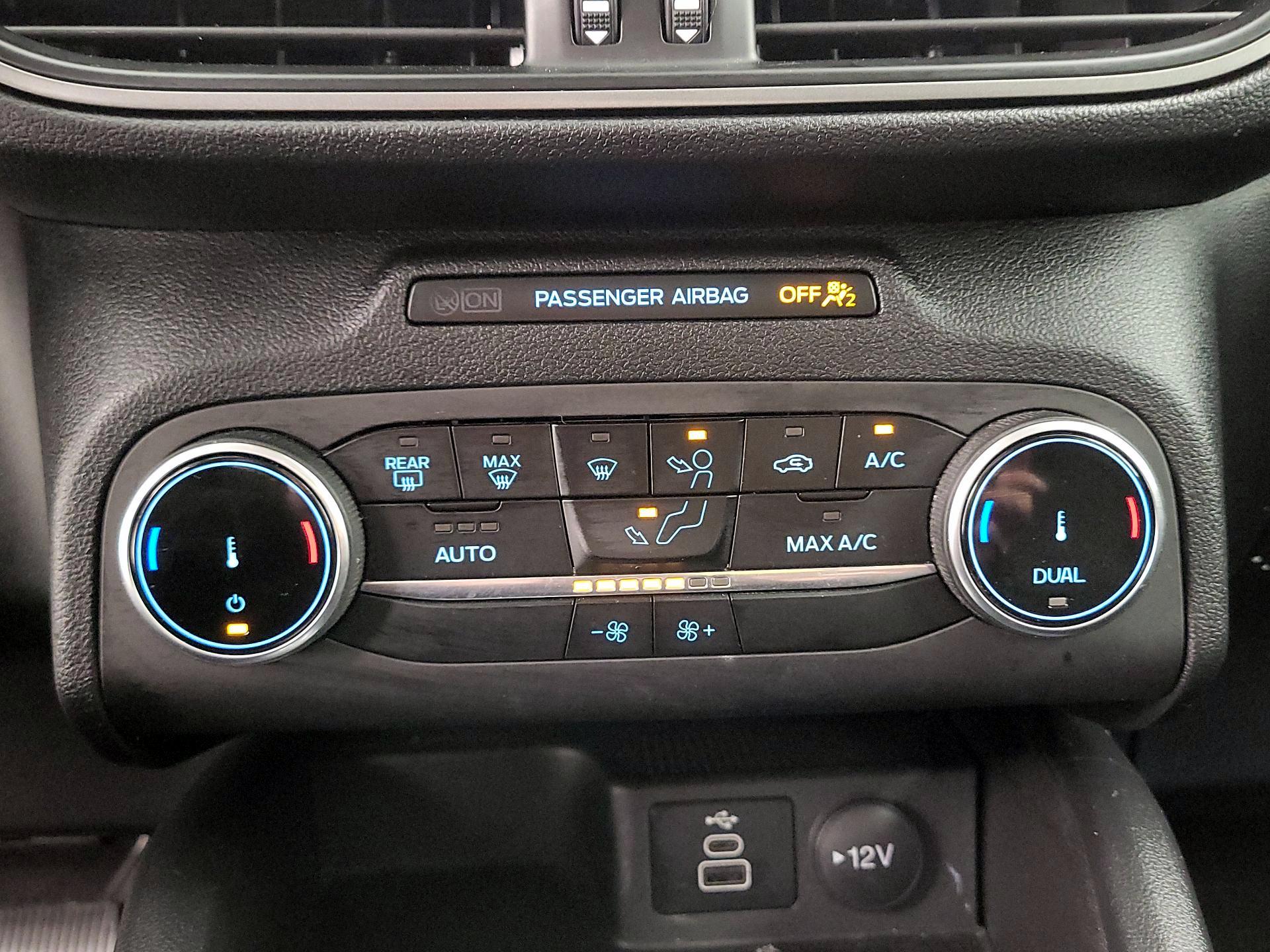 Thumbnail: 2024 Ford Escape - 16