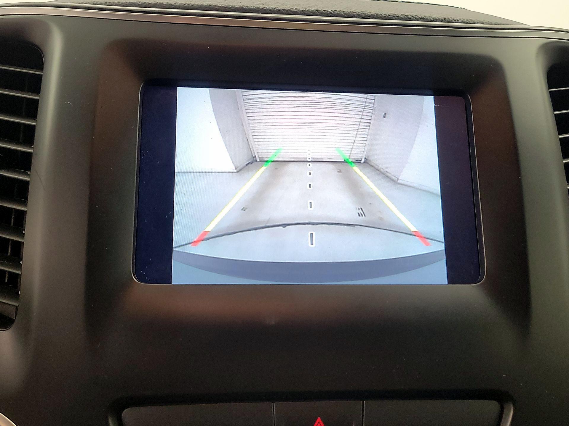 Thumbnail: 2020 Jeep Cherokee - 14