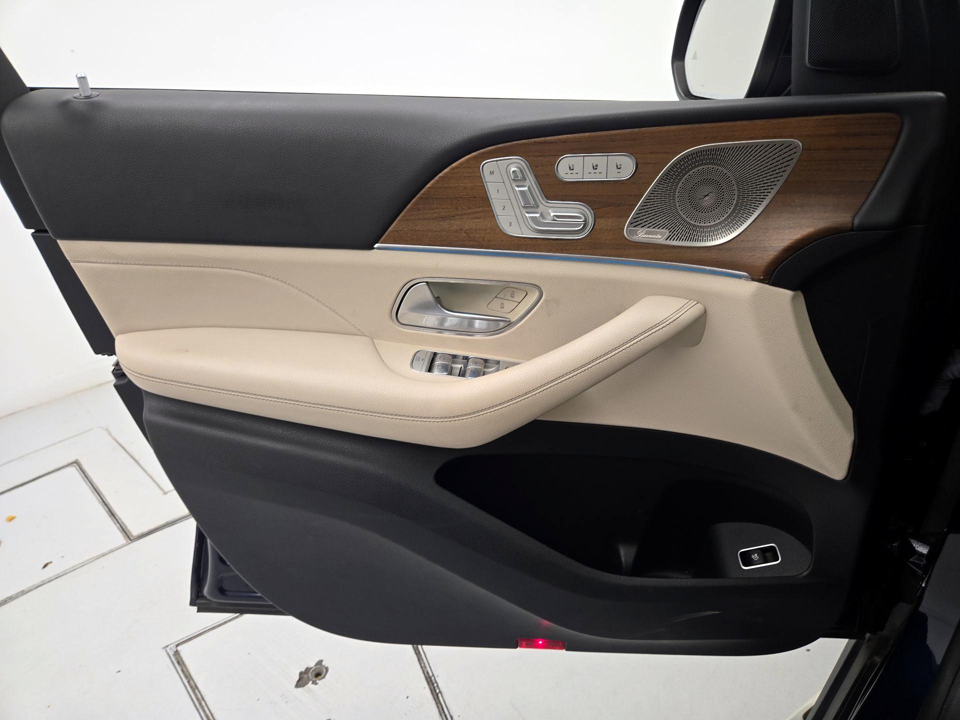 Thumbnail: 2021 Mercedes-Benz GLS - 12