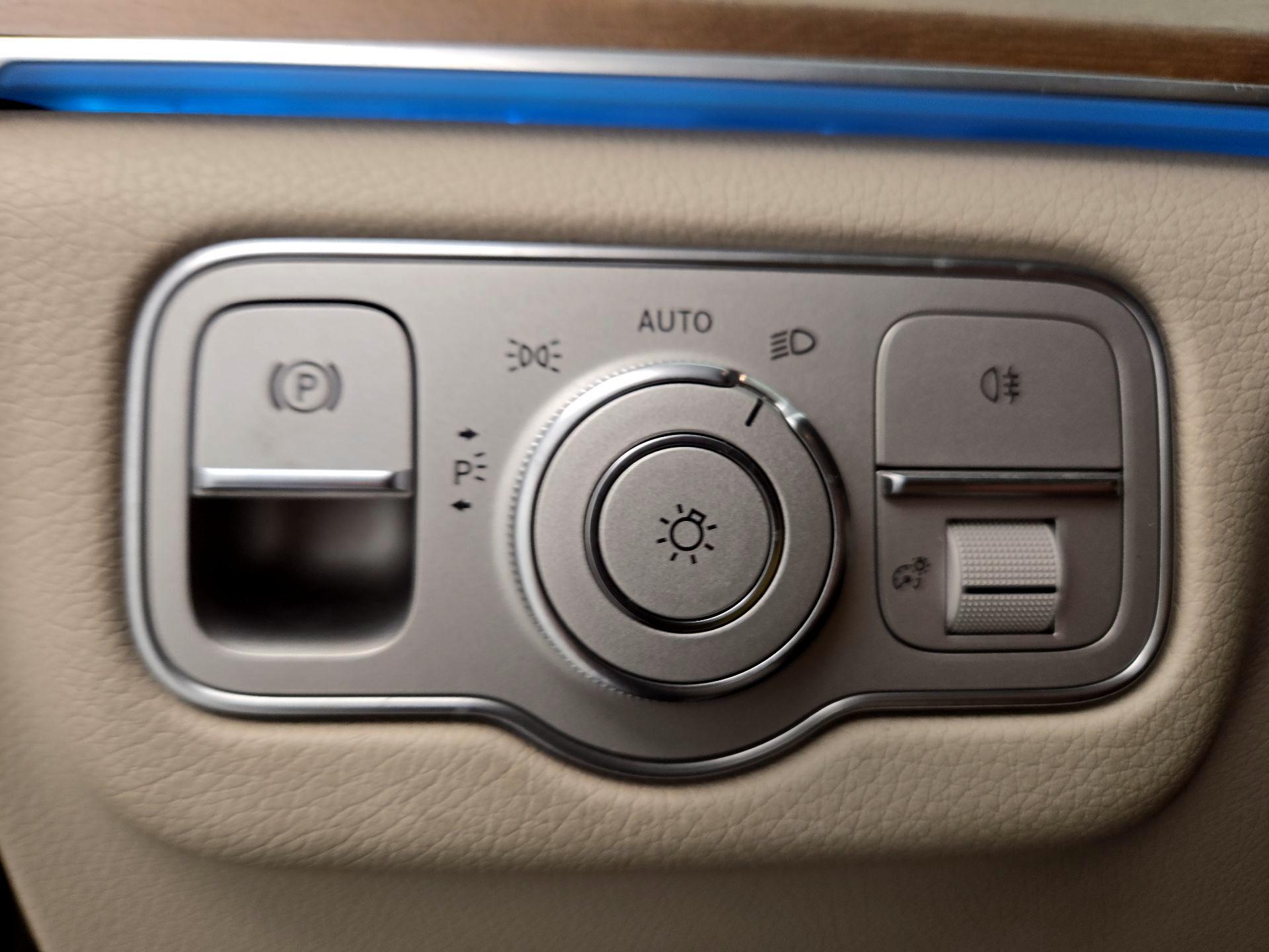 Thumbnail: 2021 Mercedes-Benz GLS - 13