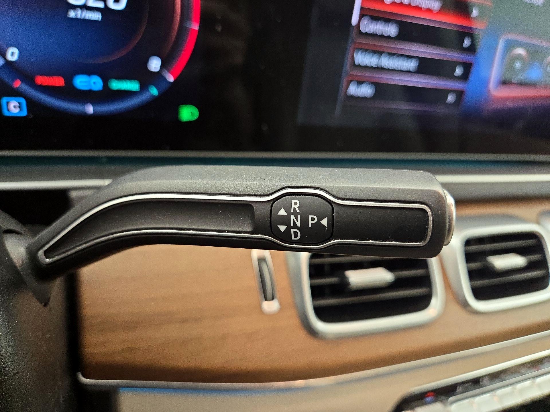 Thumbnail: 2021 Mercedes-Benz GLS - 18