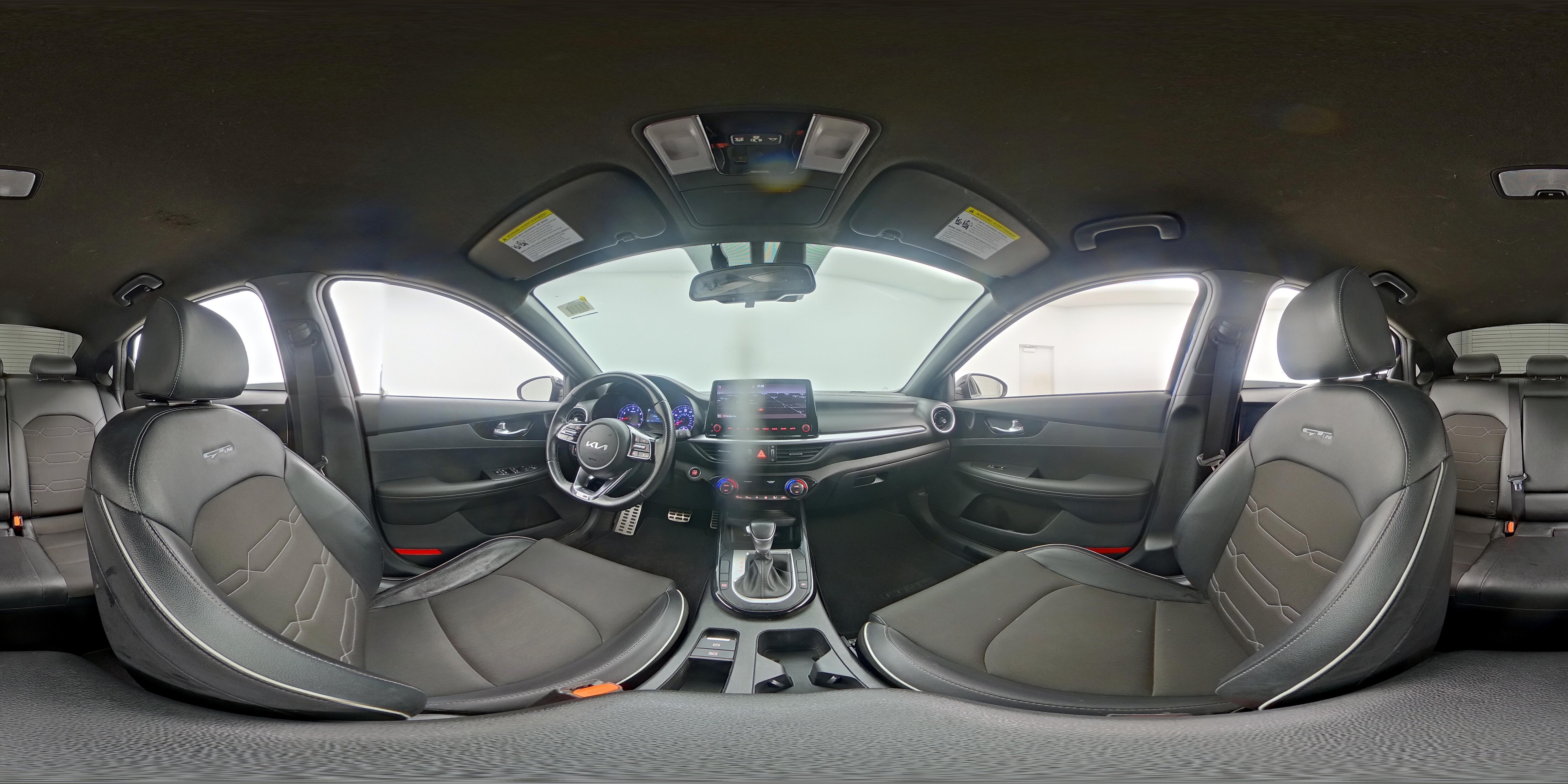 2022 Kia FORTE GT-Line - Photo 25