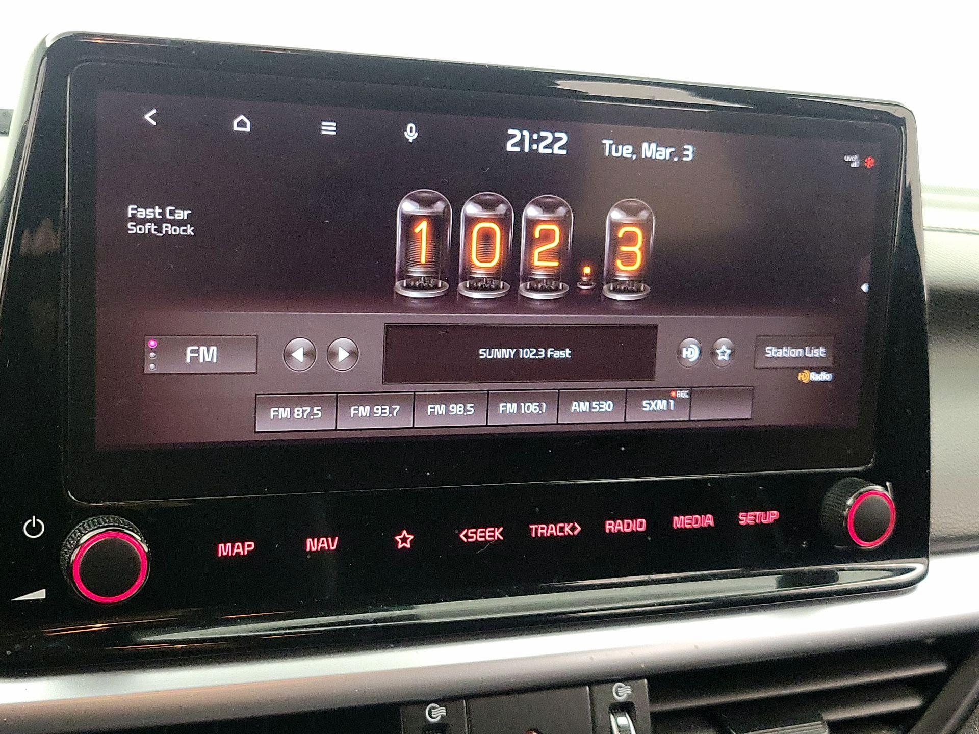 Thumbnail: 2022 Kia Forte - 16