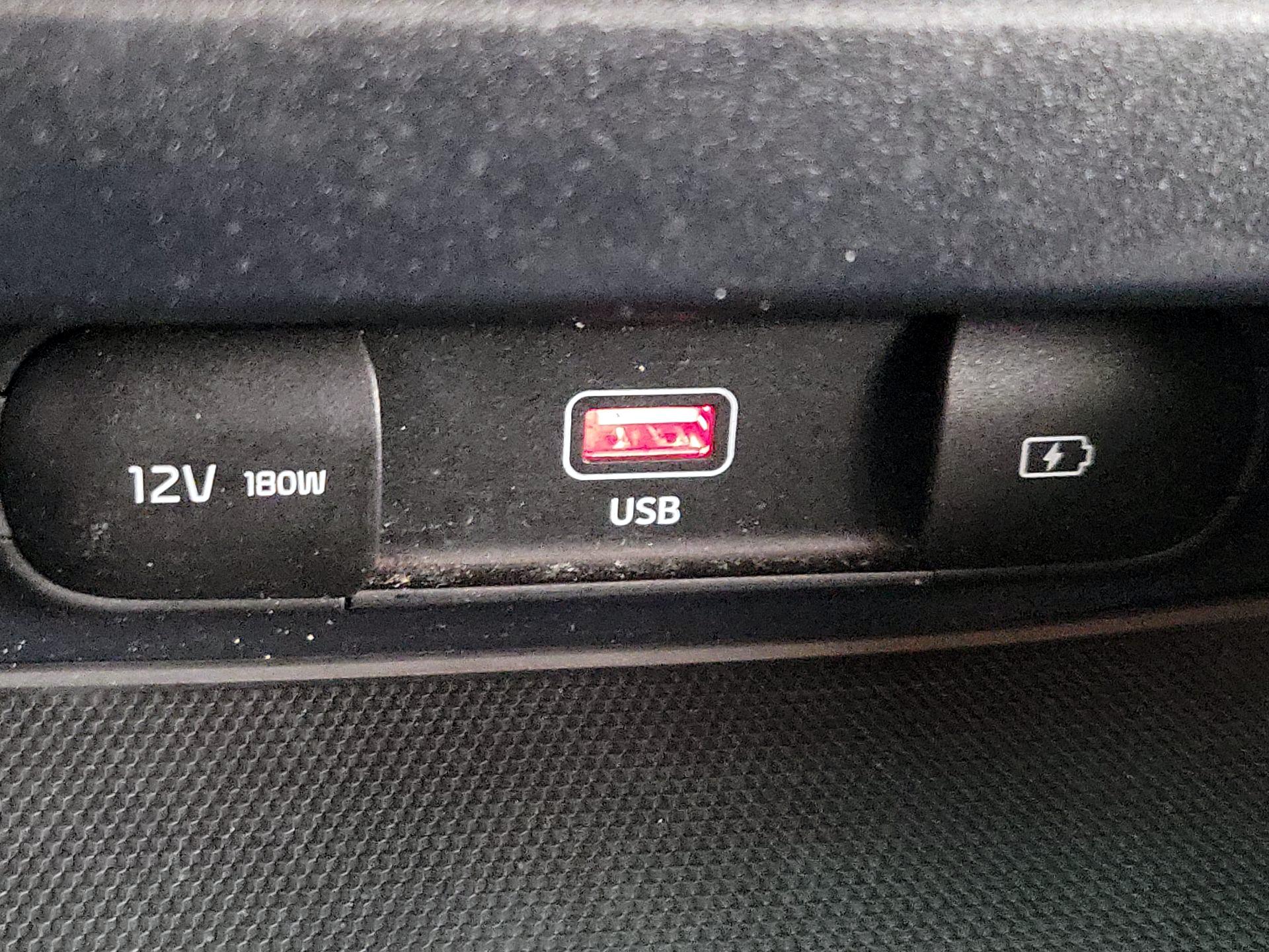 Thumbnail: 2022 Kia Forte - 19