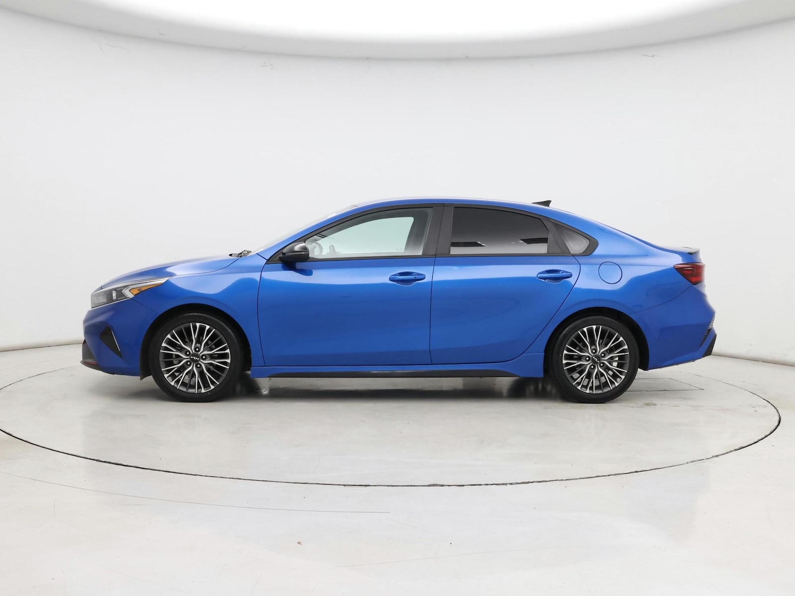 2022 Kia FORTE GT-Line - Photo 4